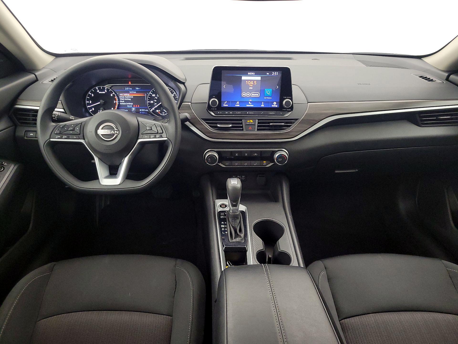 Thumbnail: 2025 Nissan Altima - 9