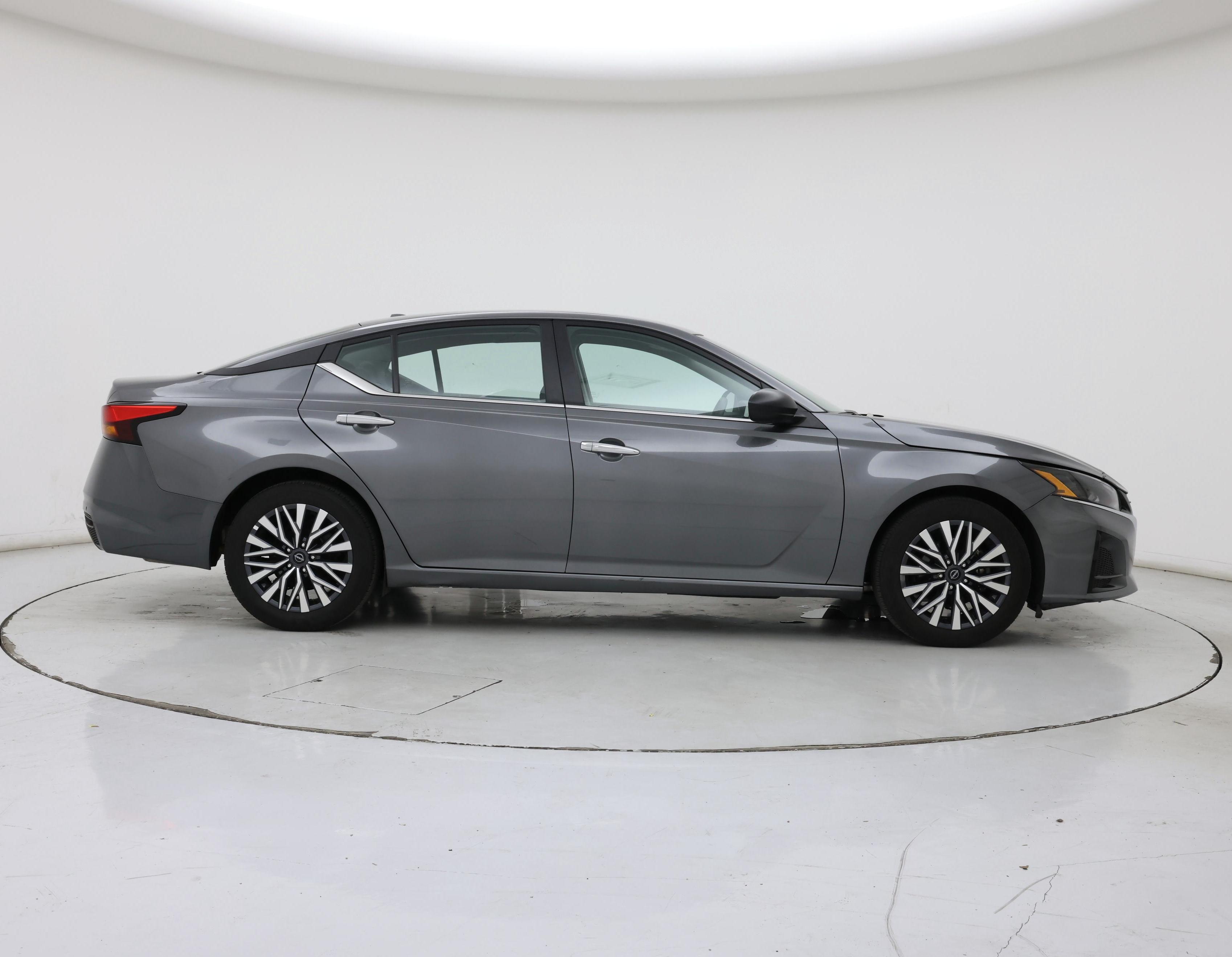 Thumbnail: 2025 Nissan Altima - 7