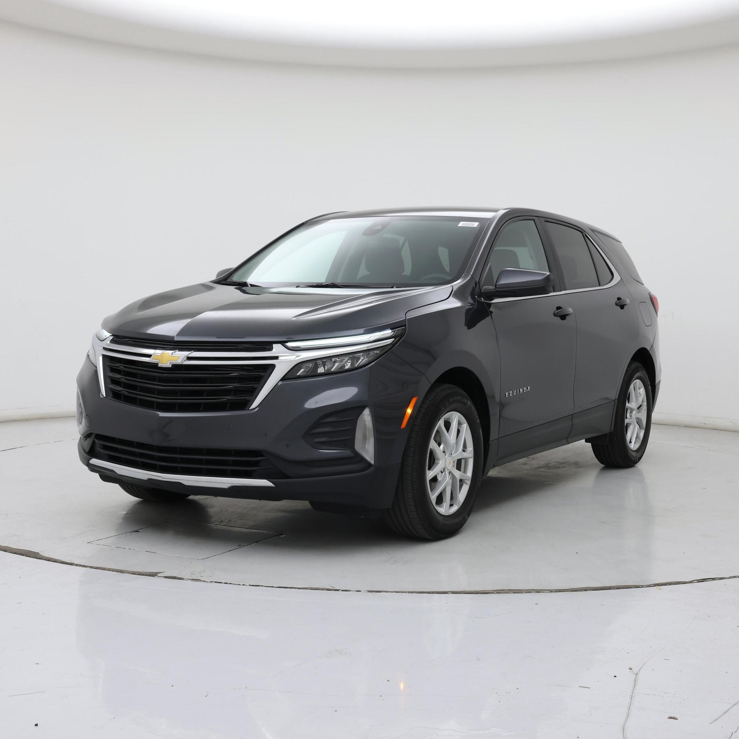 Thumbnail: 2023 Chevrolet Equinox - 4