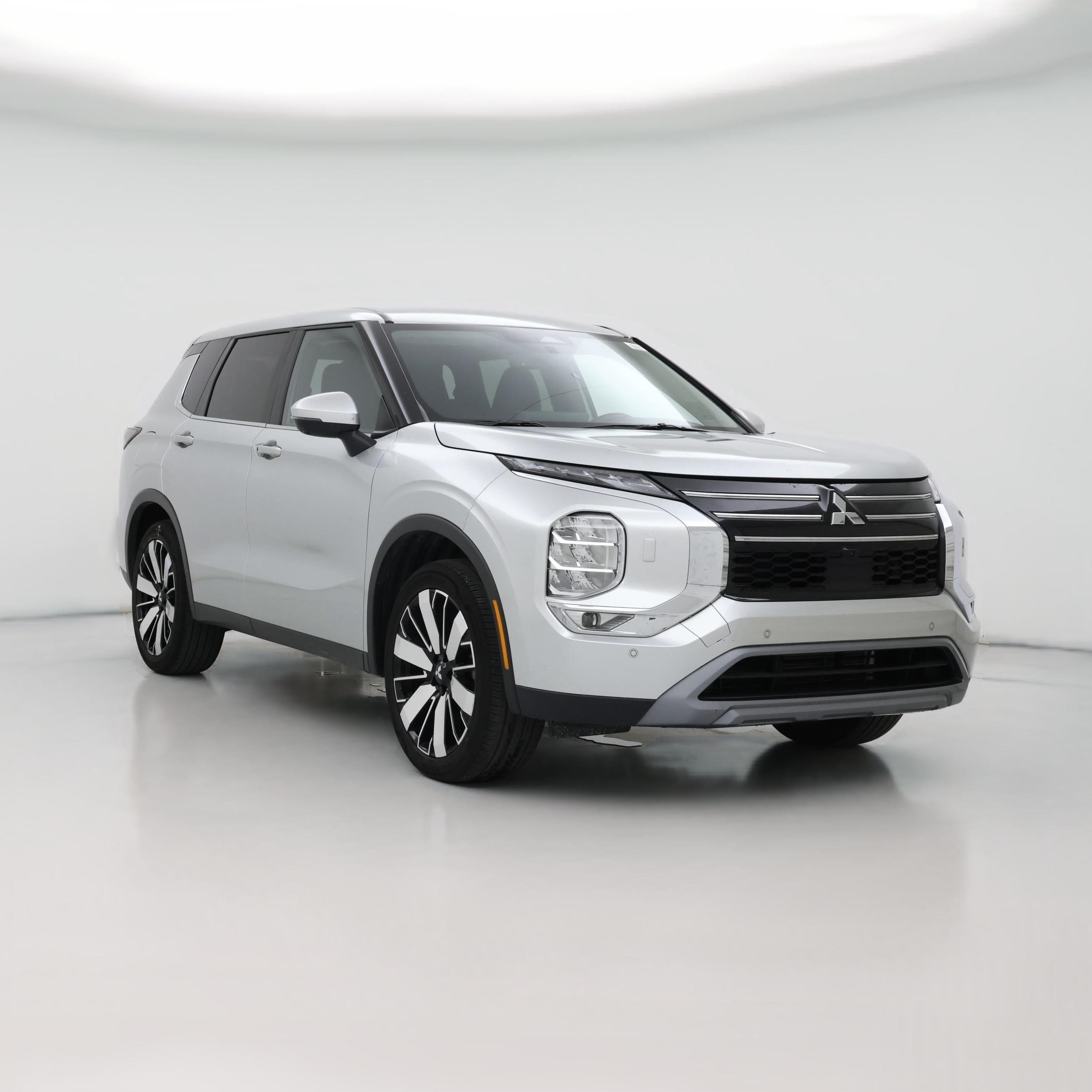 Thumbnail: 2025 Mitsubishi Outlander - 1
