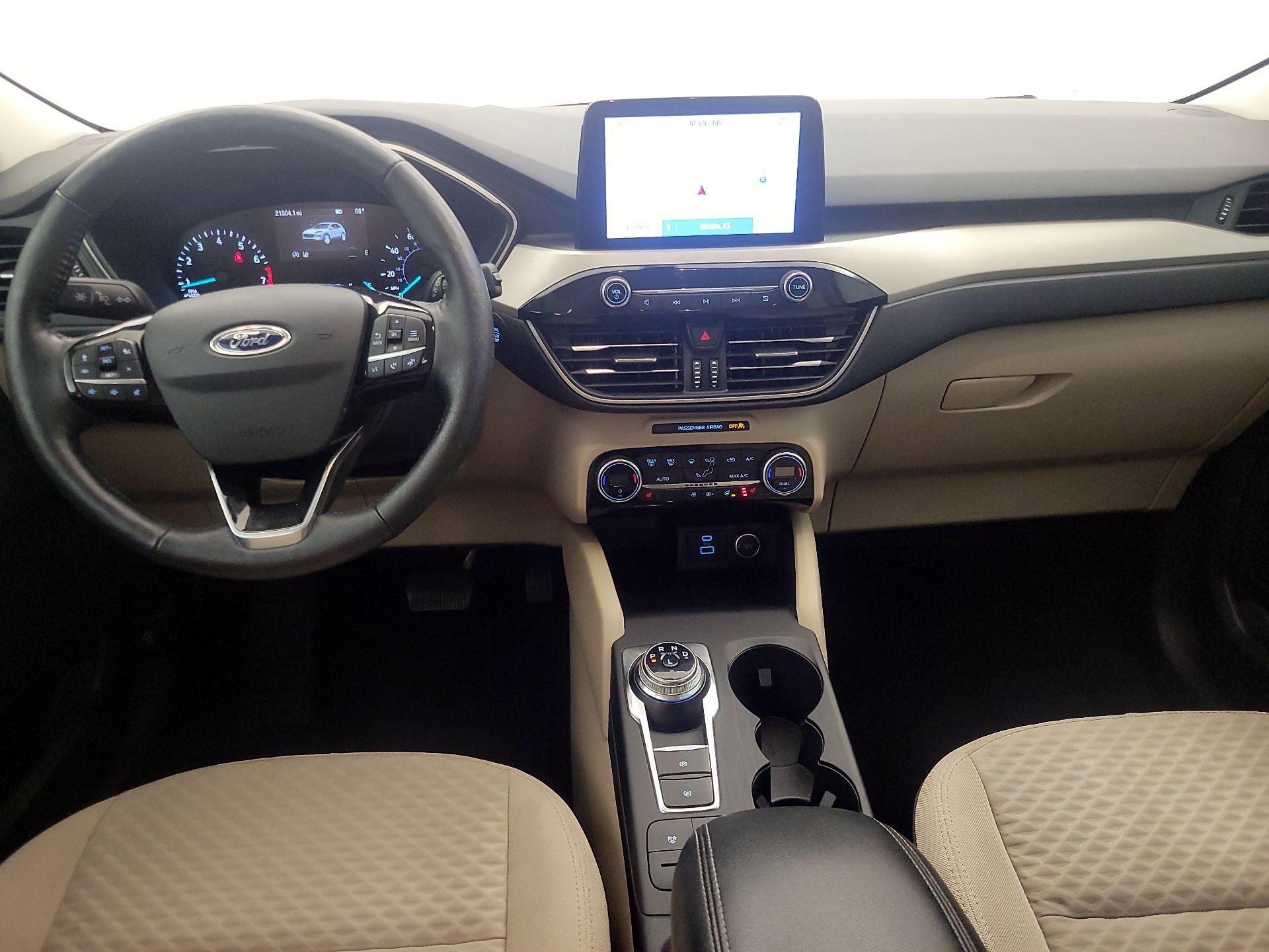 Thumbnail: 2021 Ford Escape - 9