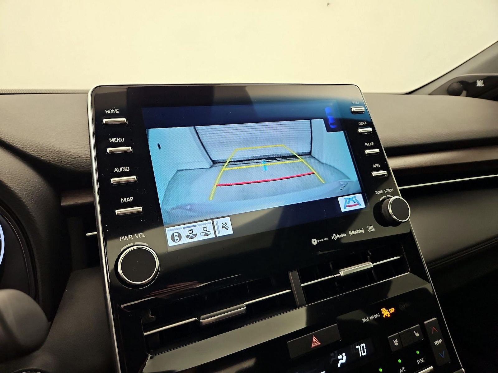 2022 Toyota Avalon Limited - Photo 16