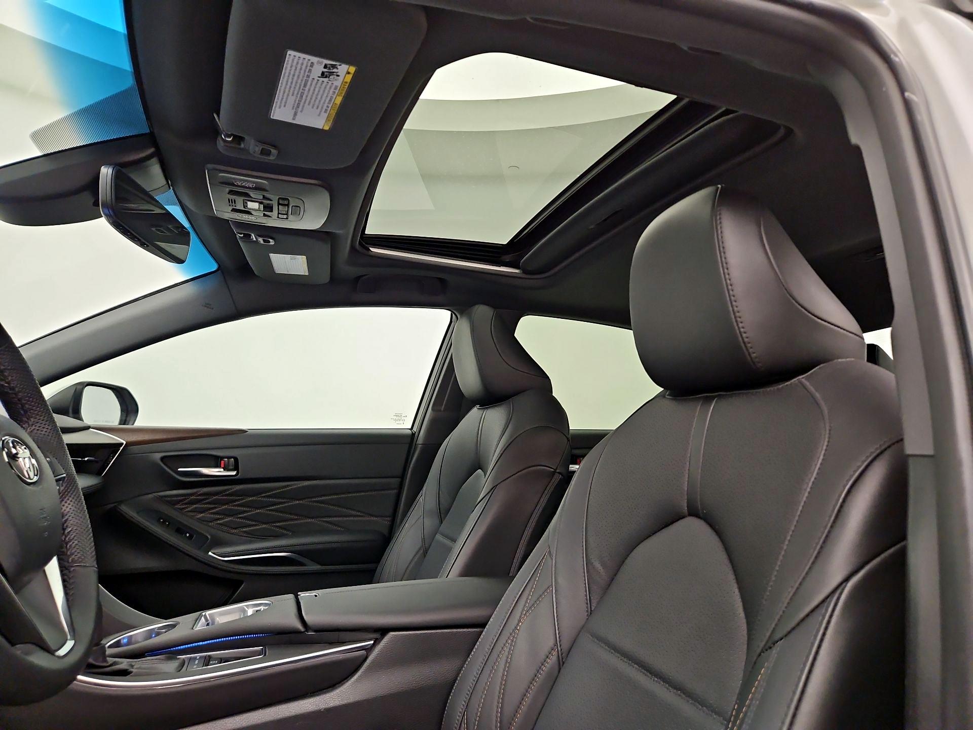 Thumbnail: 2022 Toyota Avalon - 20
