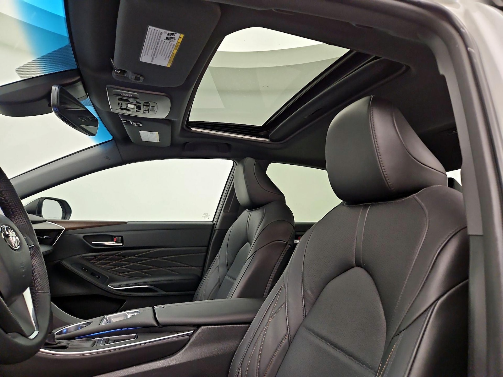2022 Toyota Avalon Limited - Photo 21
