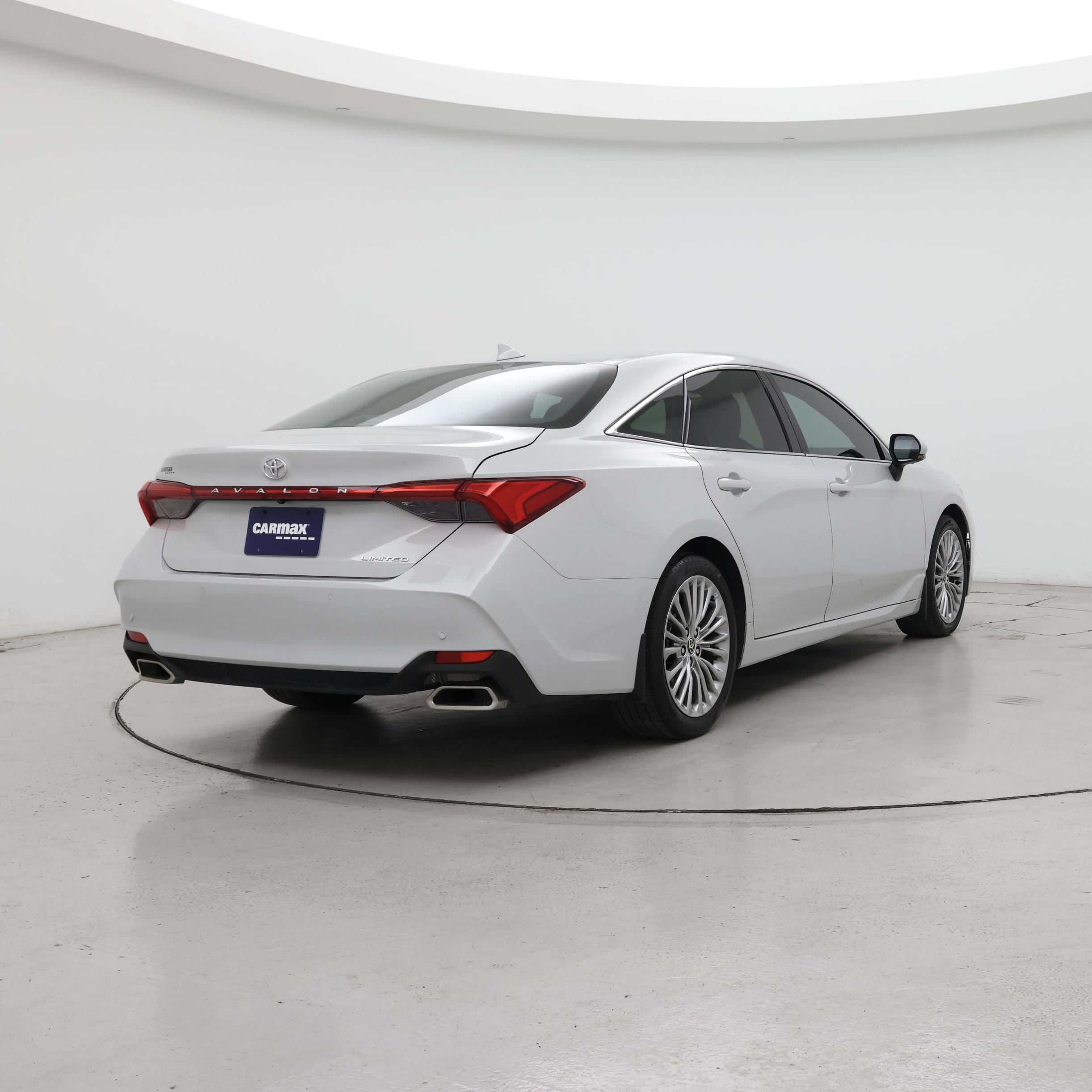 Thumbnail: 2022 Toyota Avalon - 8