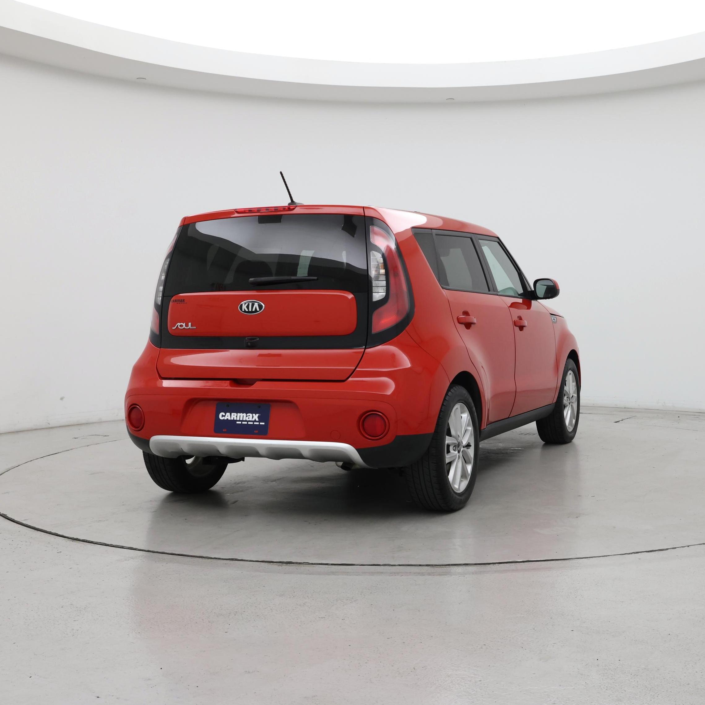Thumbnail: 2017 Kia Soul - 8