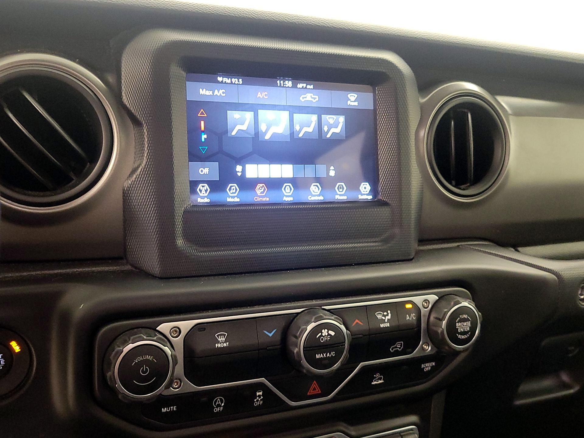 Thumbnail: 2023 Jeep Gladiator - 16