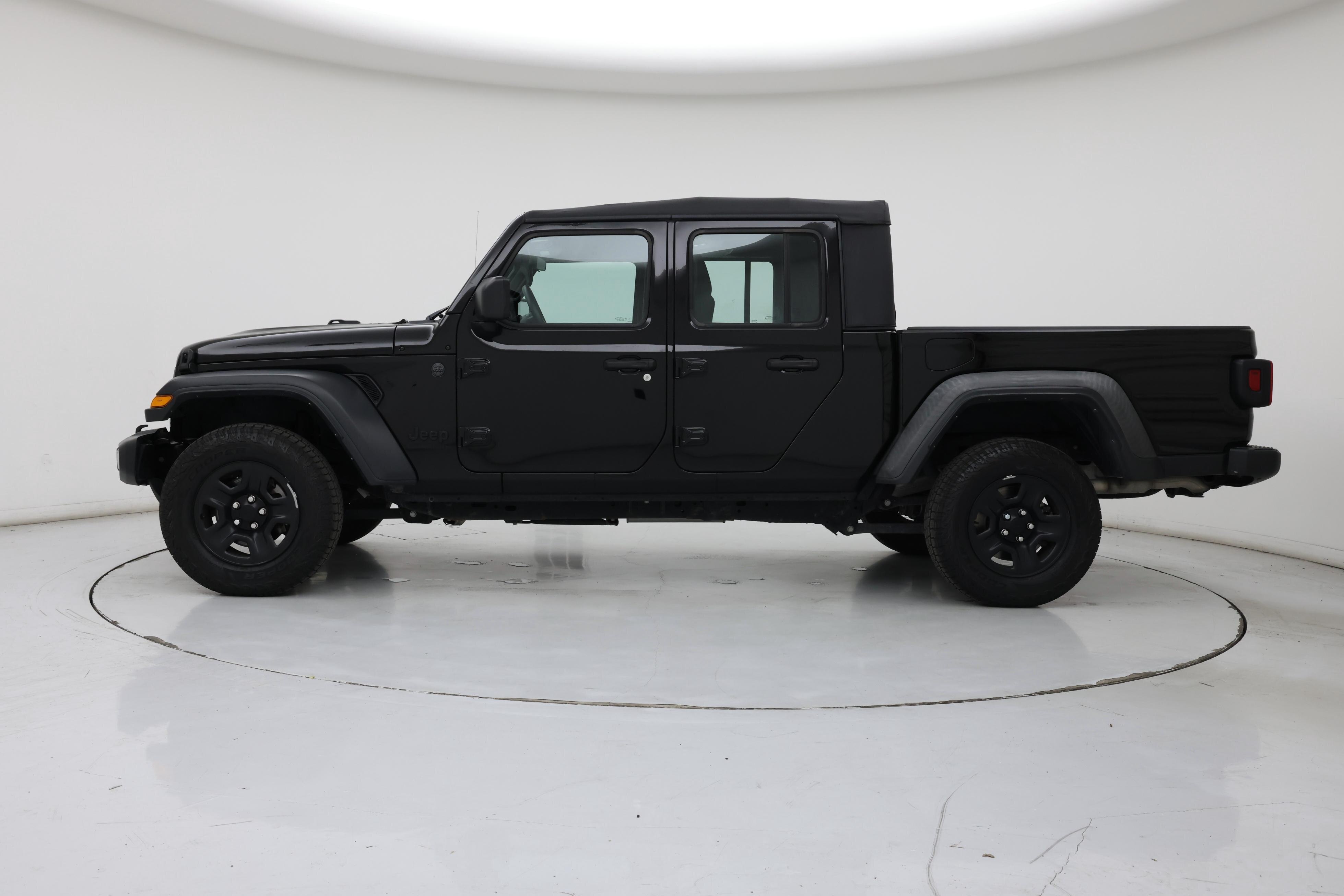 Thumbnail: 2023 Jeep Gladiator - 3