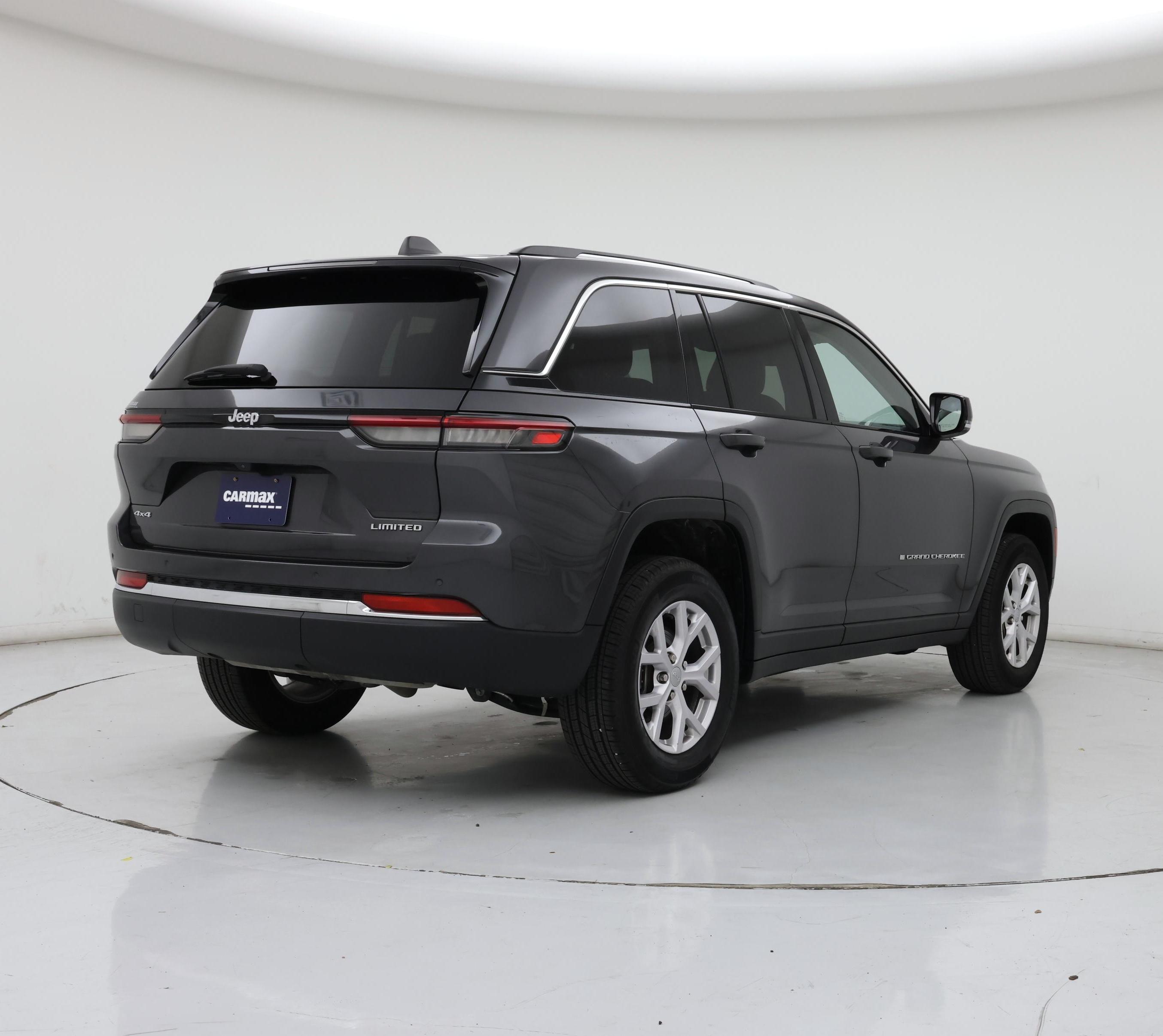 Thumbnail: 2022 Jeep Grand Cherokee - 8