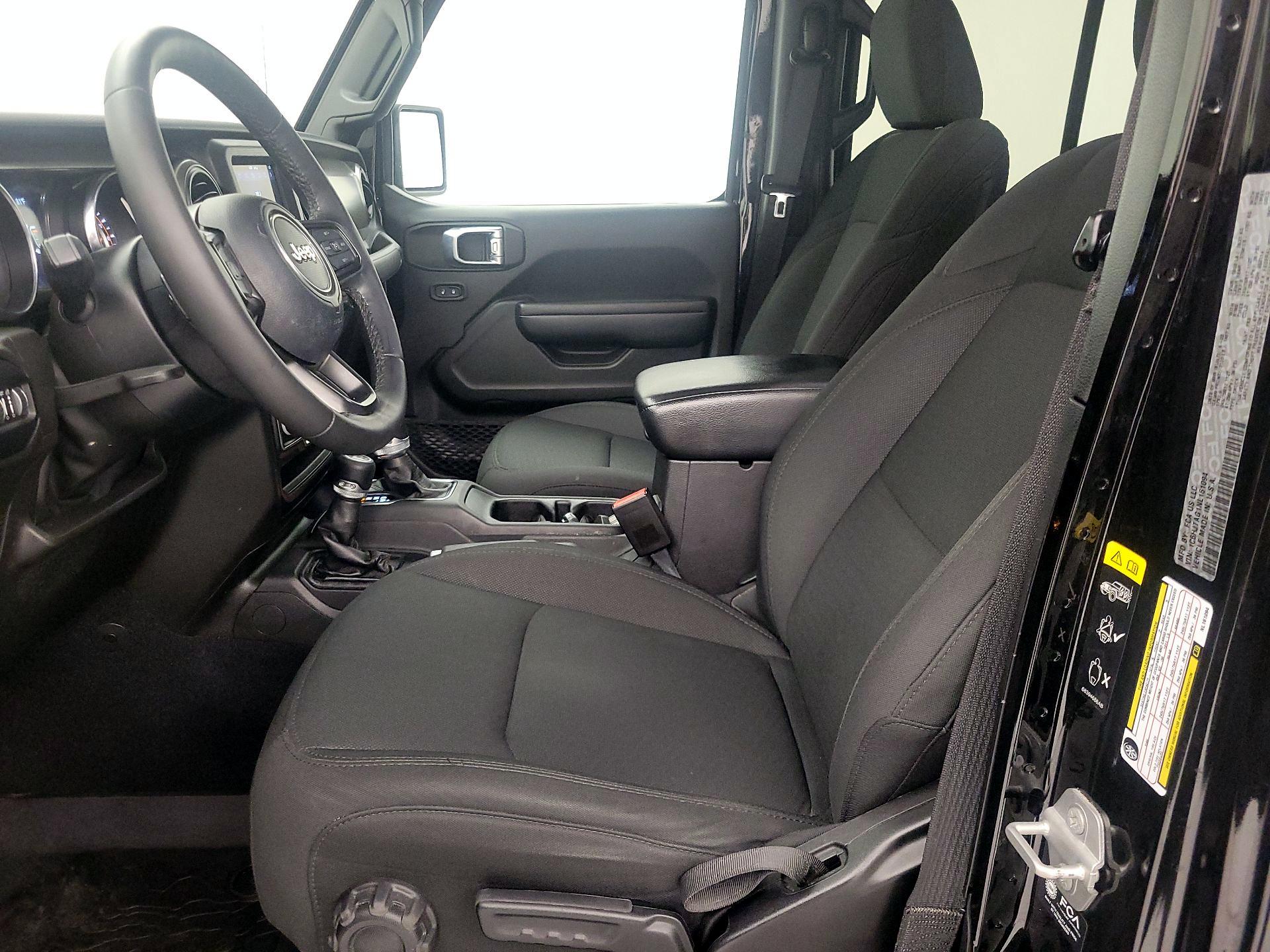 Thumbnail: 2022 Jeep Gladiator - 11