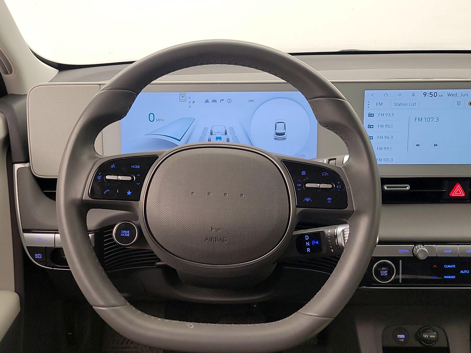 Thumbnail: 2023 Hyundai Ioniq 5 - 10