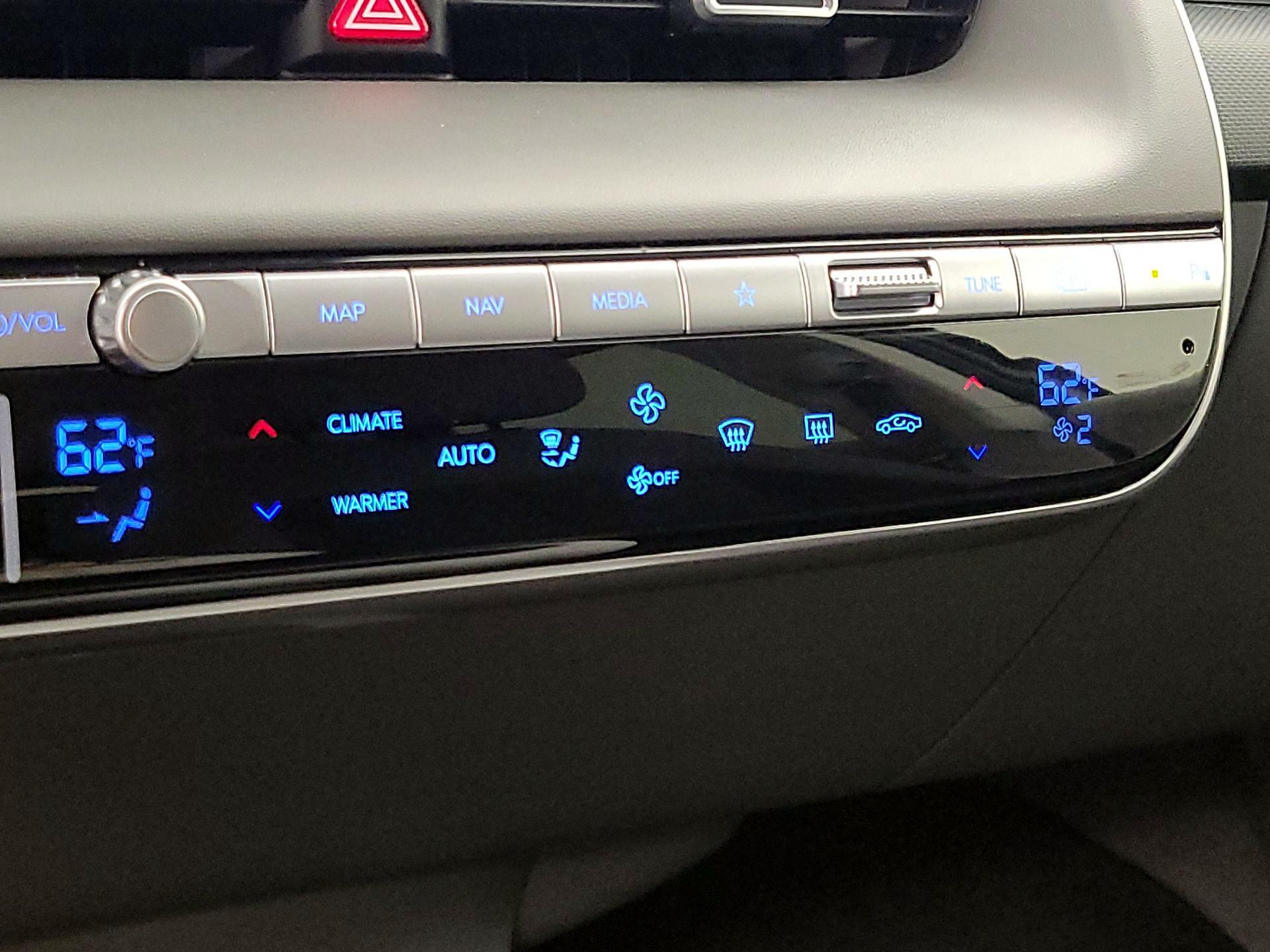 Thumbnail: 2023 Hyundai Ioniq 5 - 17