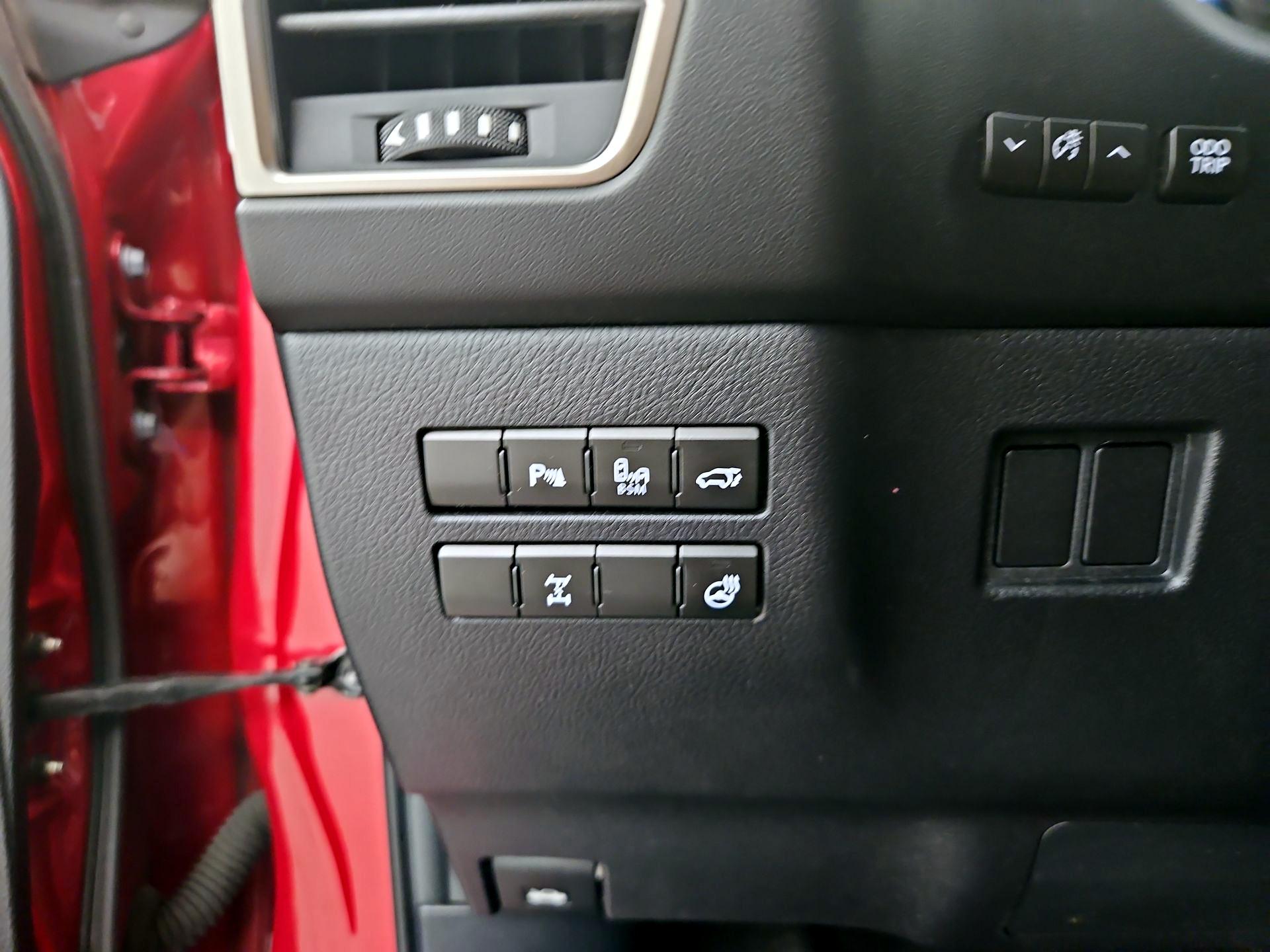 Thumbnail: 2016 Lexus NX - 13