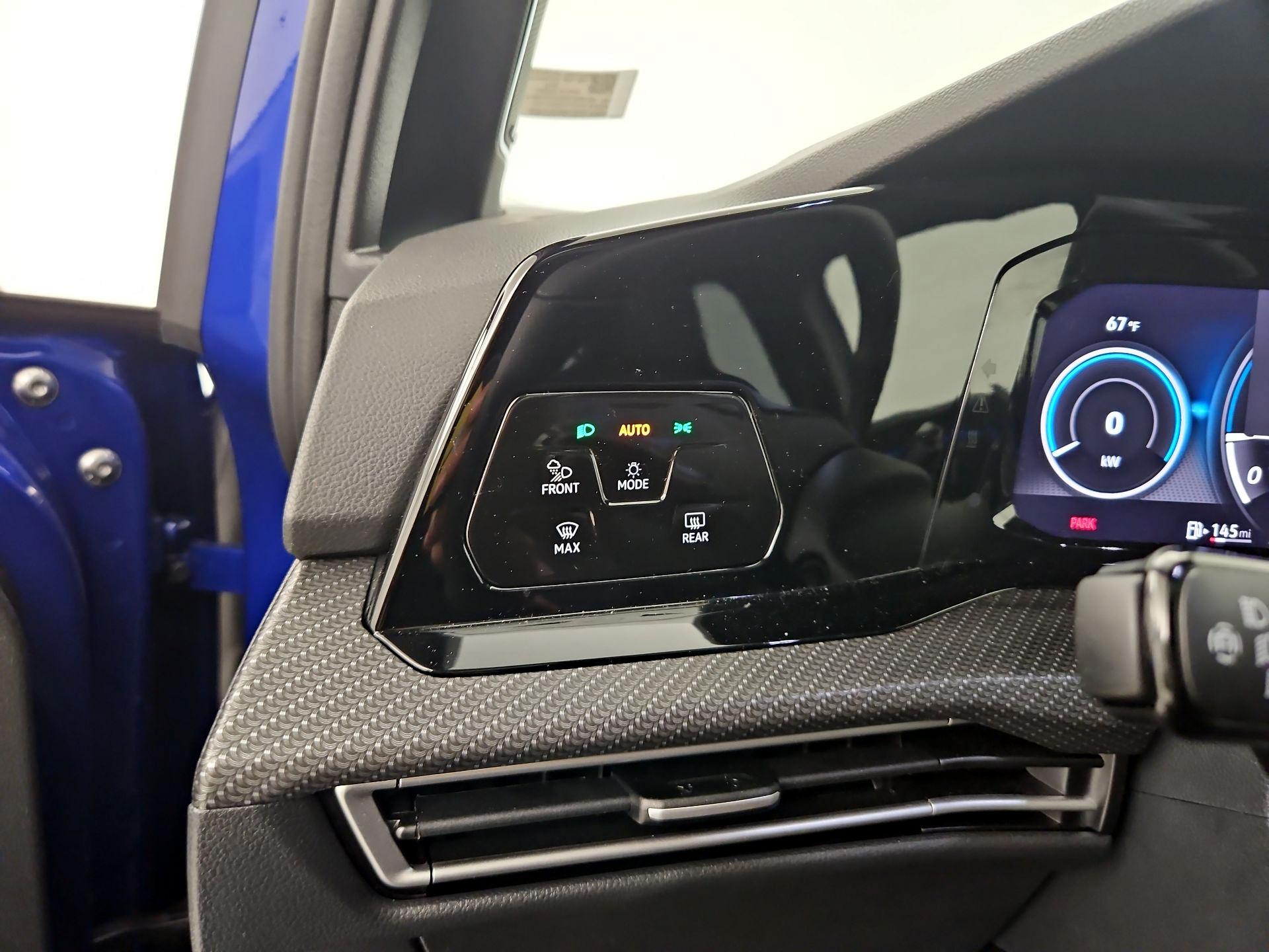 Thumbnail: 2024 Volkswagen Golf - 13