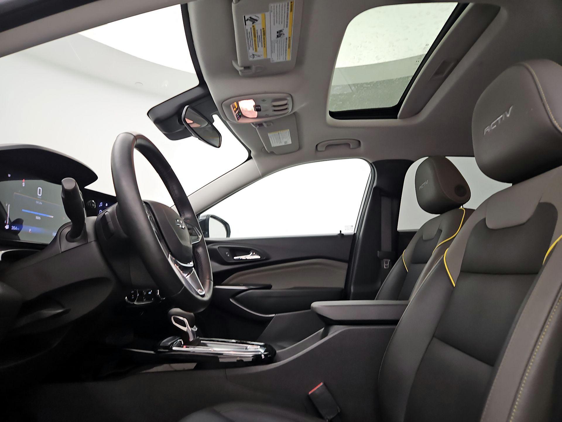 Thumbnail: 2024 Chevrolet Trax - 19