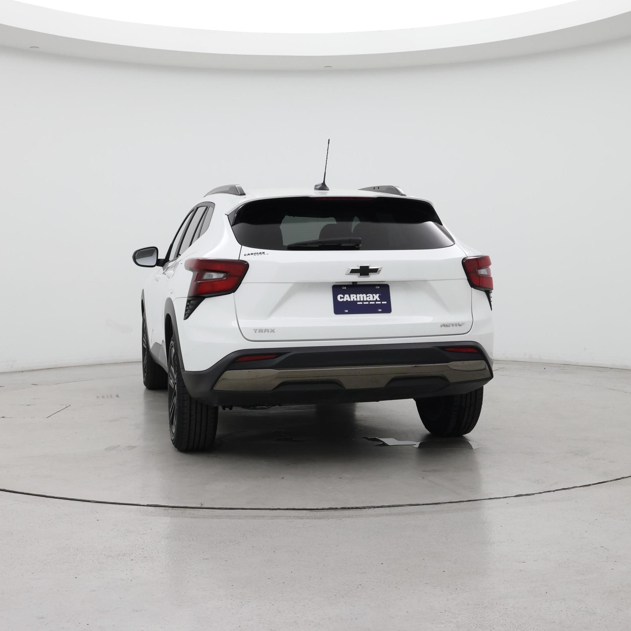 Thumbnail: 2024 Chevrolet Trax - 6