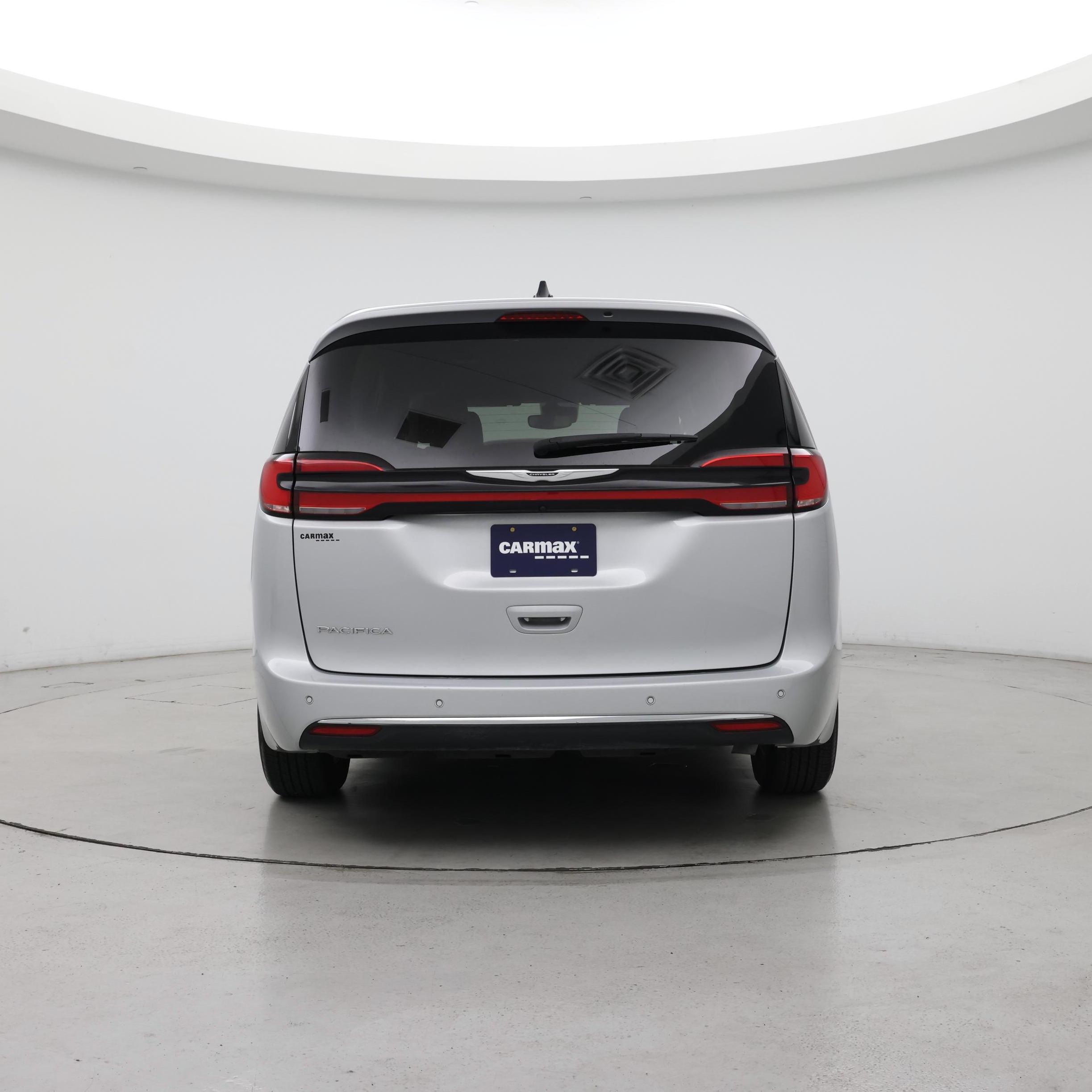 Thumbnail: 2023 Chrysler Pacifica - 6