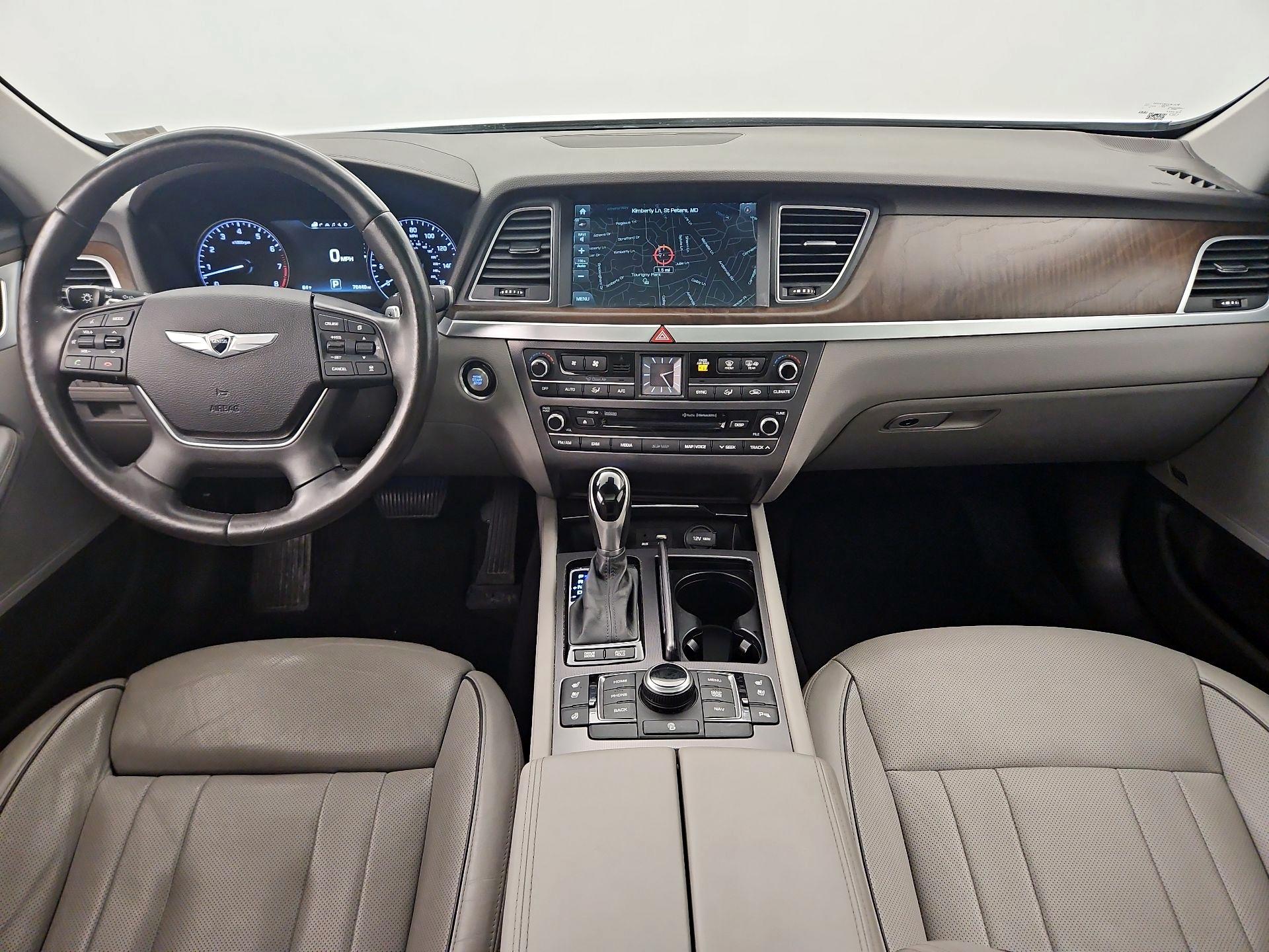 Thumbnail: 2015 Hyundai Genesis - 9