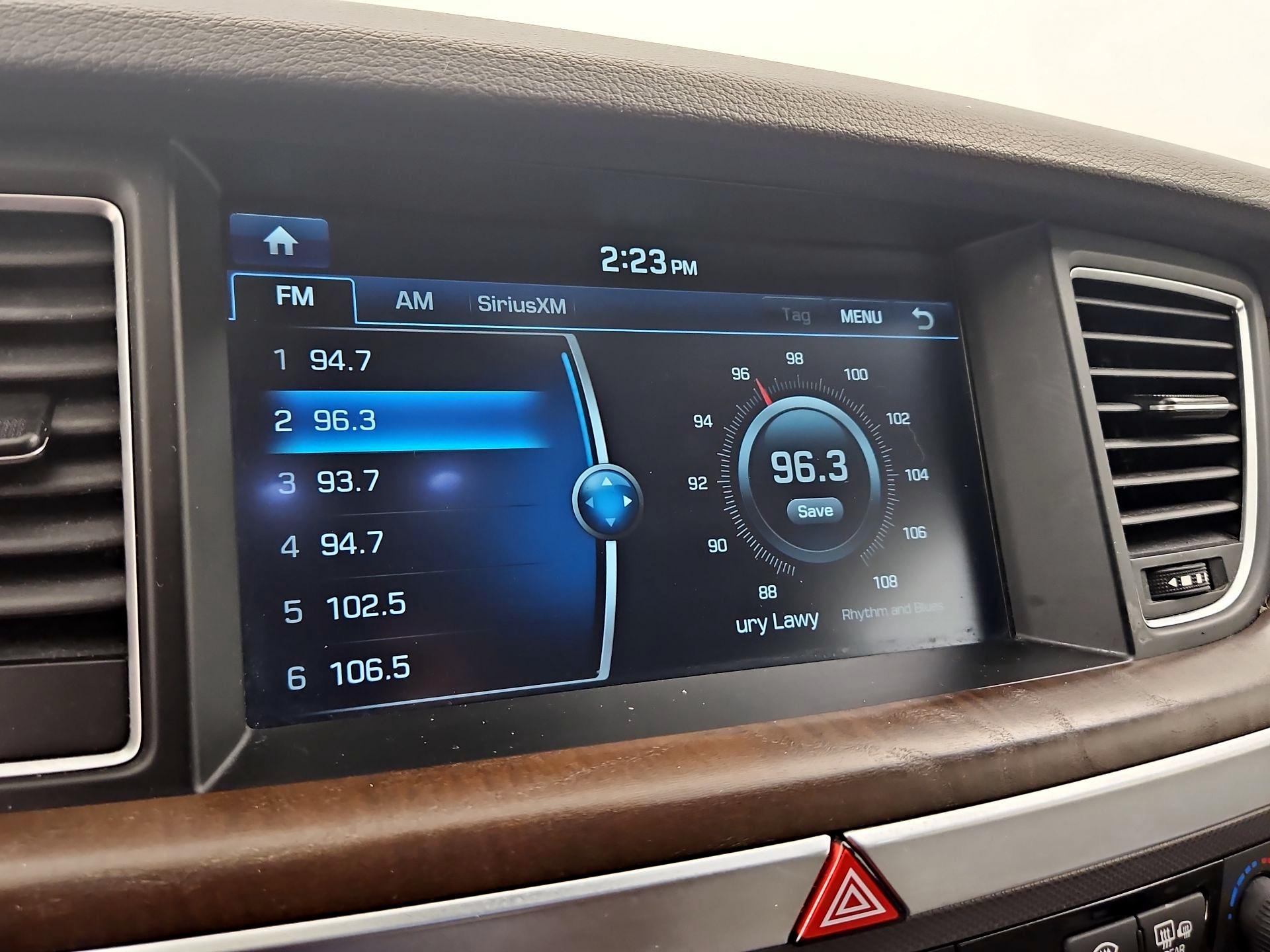 Thumbnail: 2015 Hyundai Genesis - 16