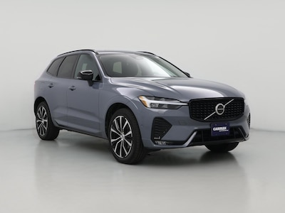 2023 Volvo XC60 B5 Plus Dark Theme