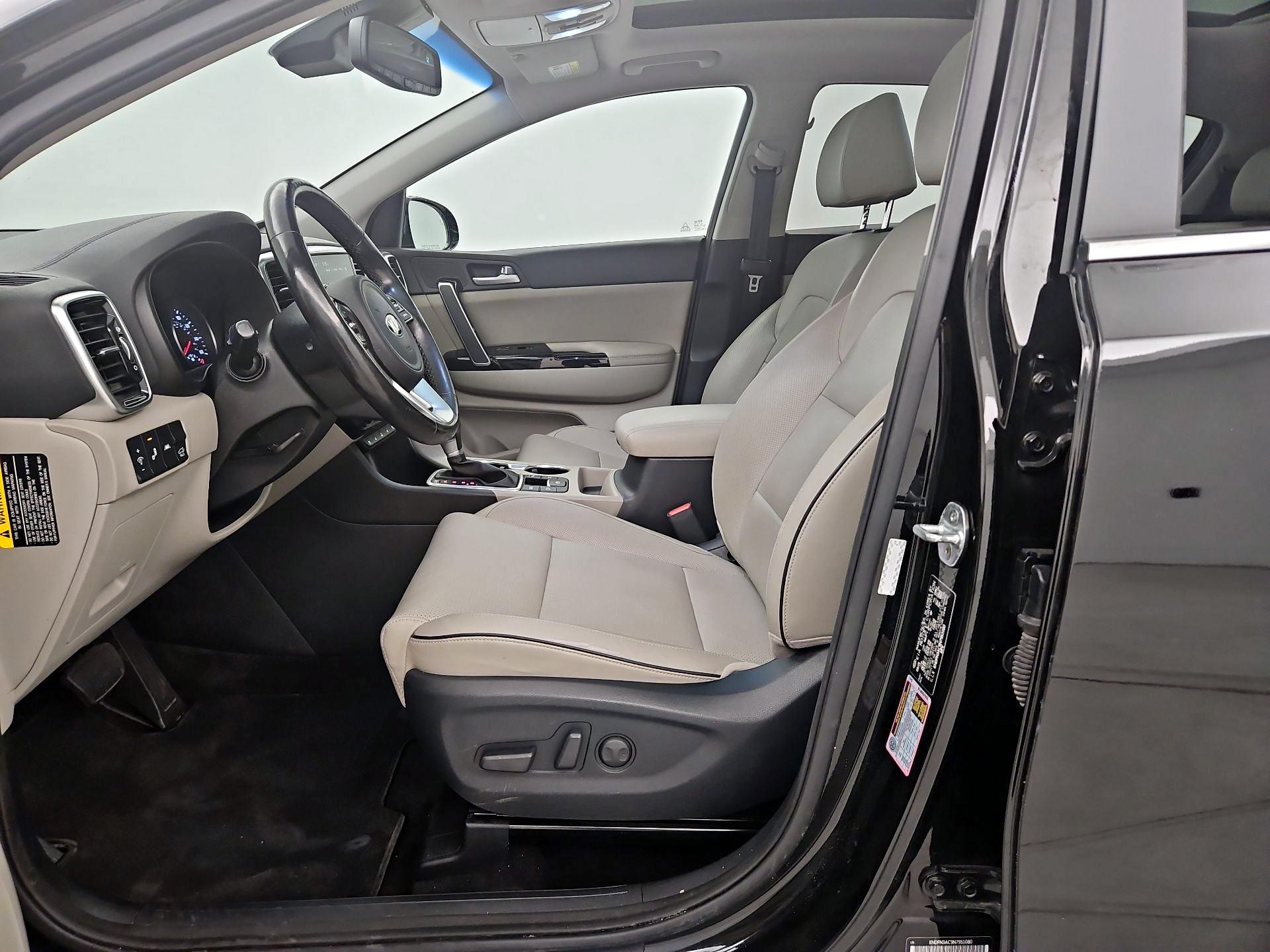 Thumbnail: 2022 Kia Sportage - 11
