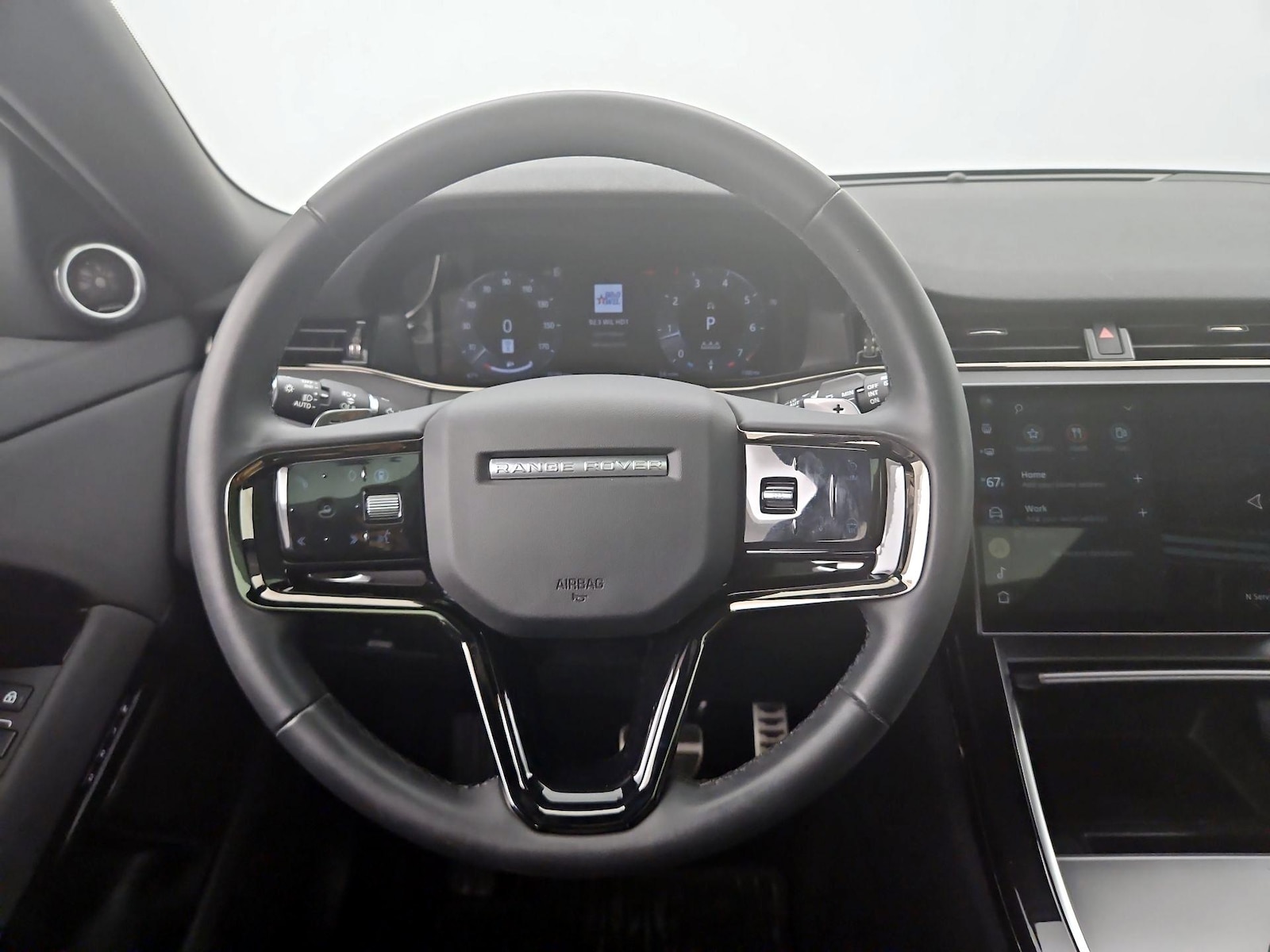 2024 Land Rover Range Rover Evoque Dynamic SE - Photo 11