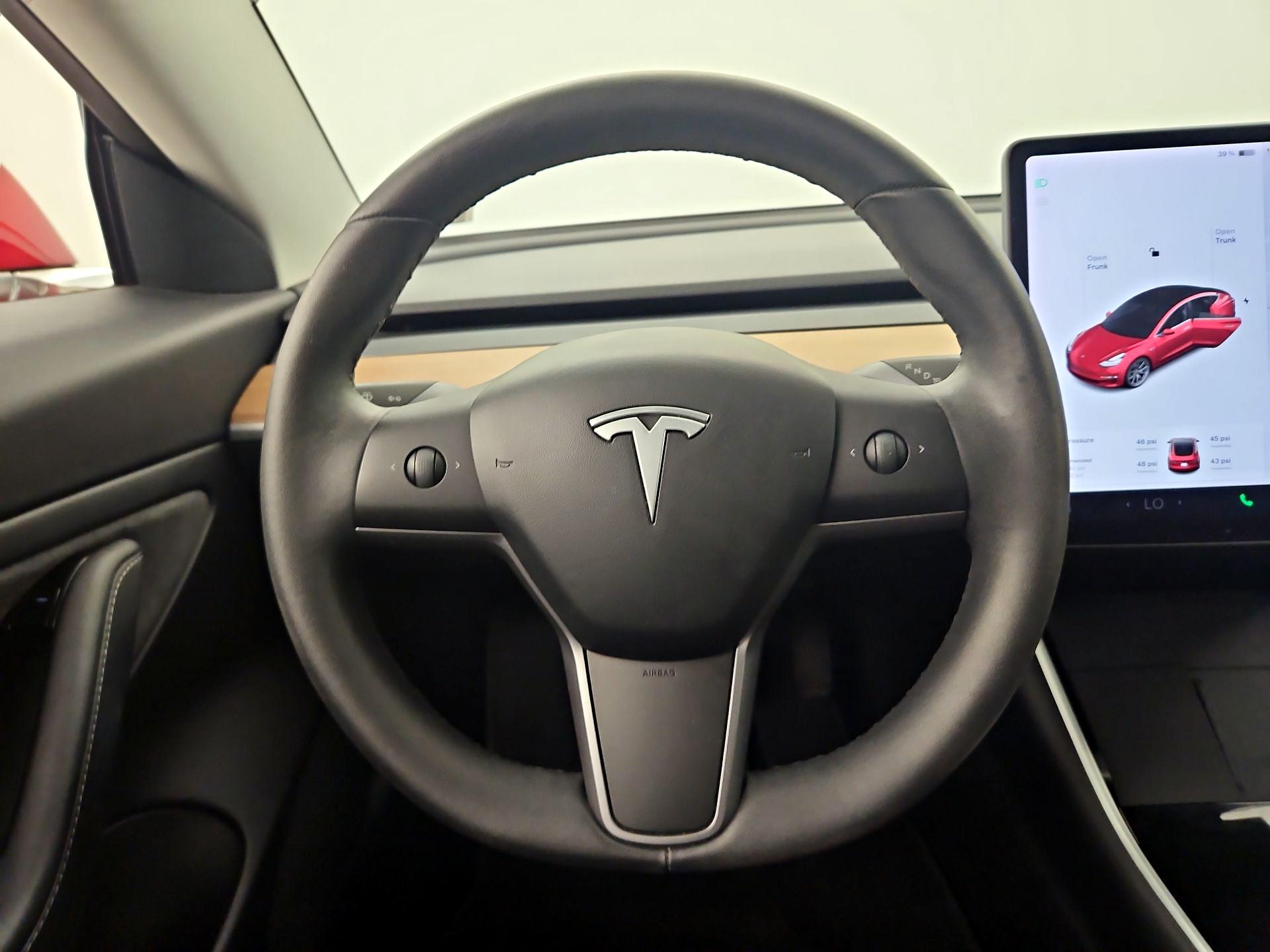 Thumbnail: 2020 Tesla Model 3 - 10