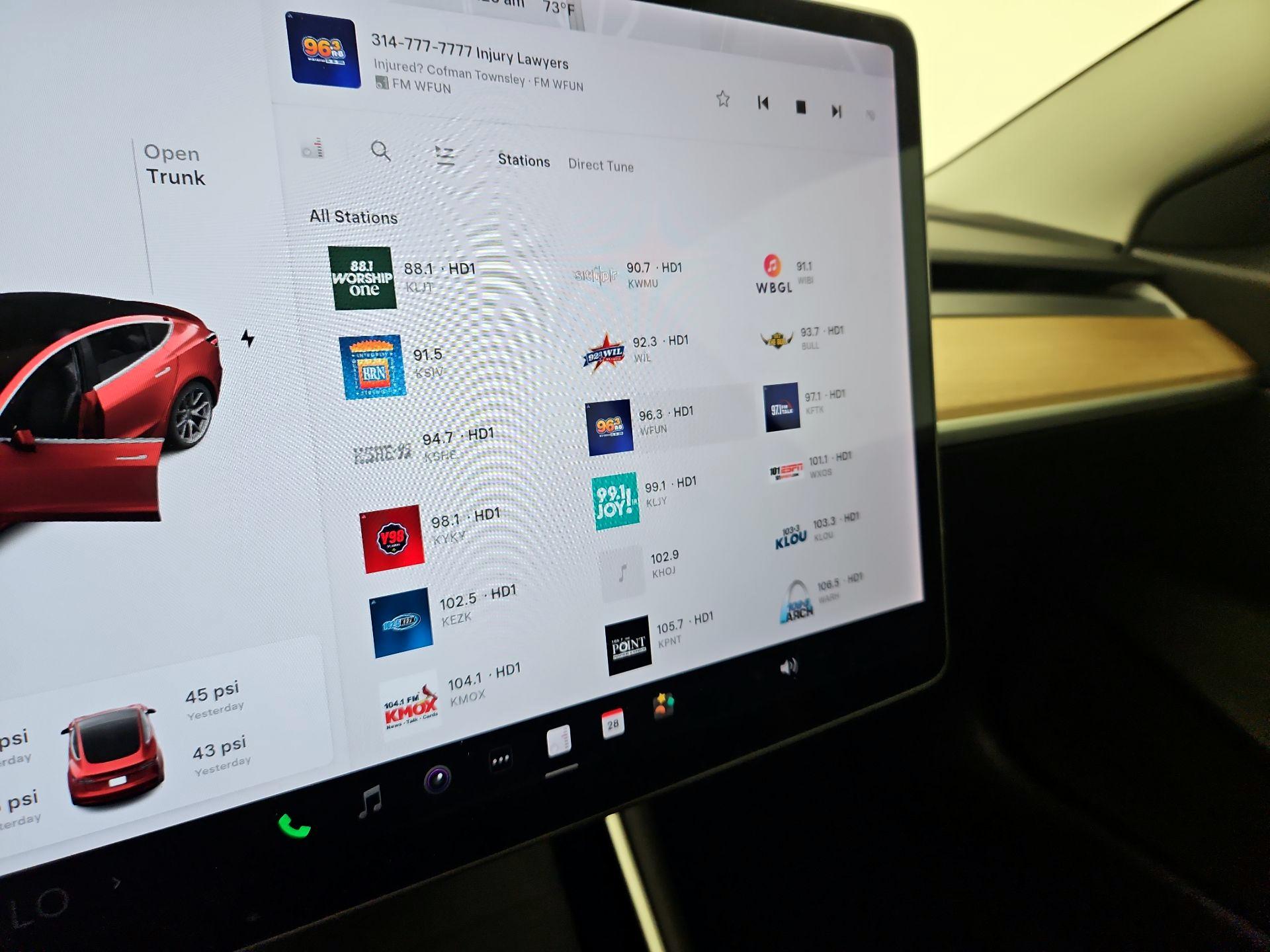 Thumbnail: 2020 Tesla Model 3 - 15