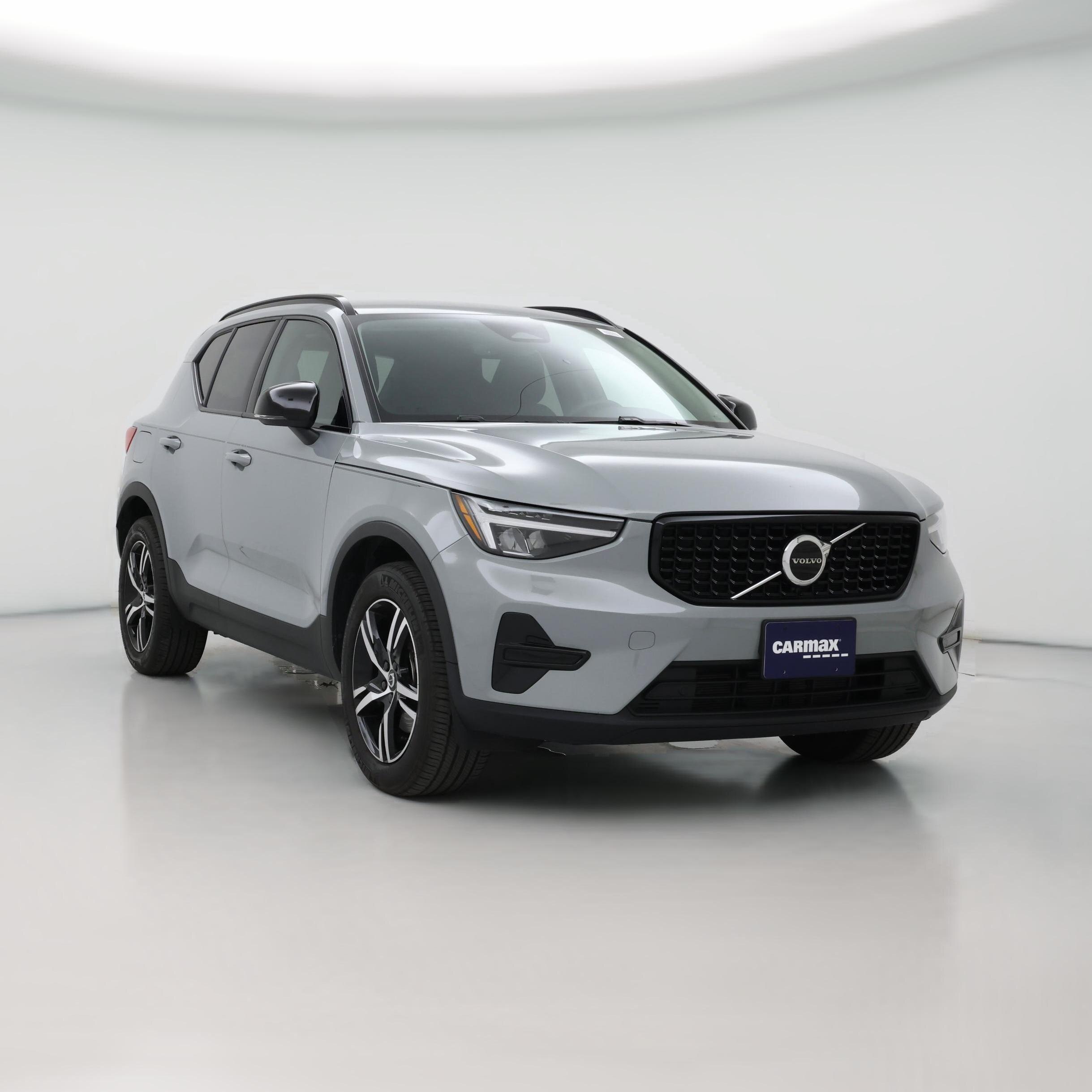 Thumbnail: 2024 Volvo XC40 - 1
