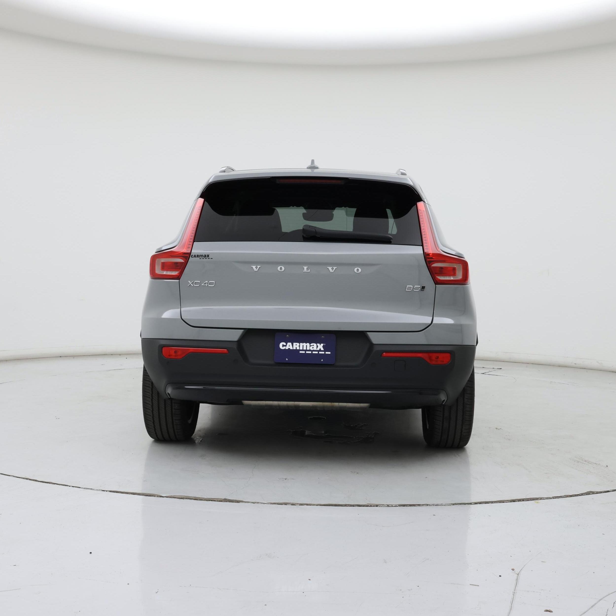 Thumbnail: 2024 Volvo XC40 - 6