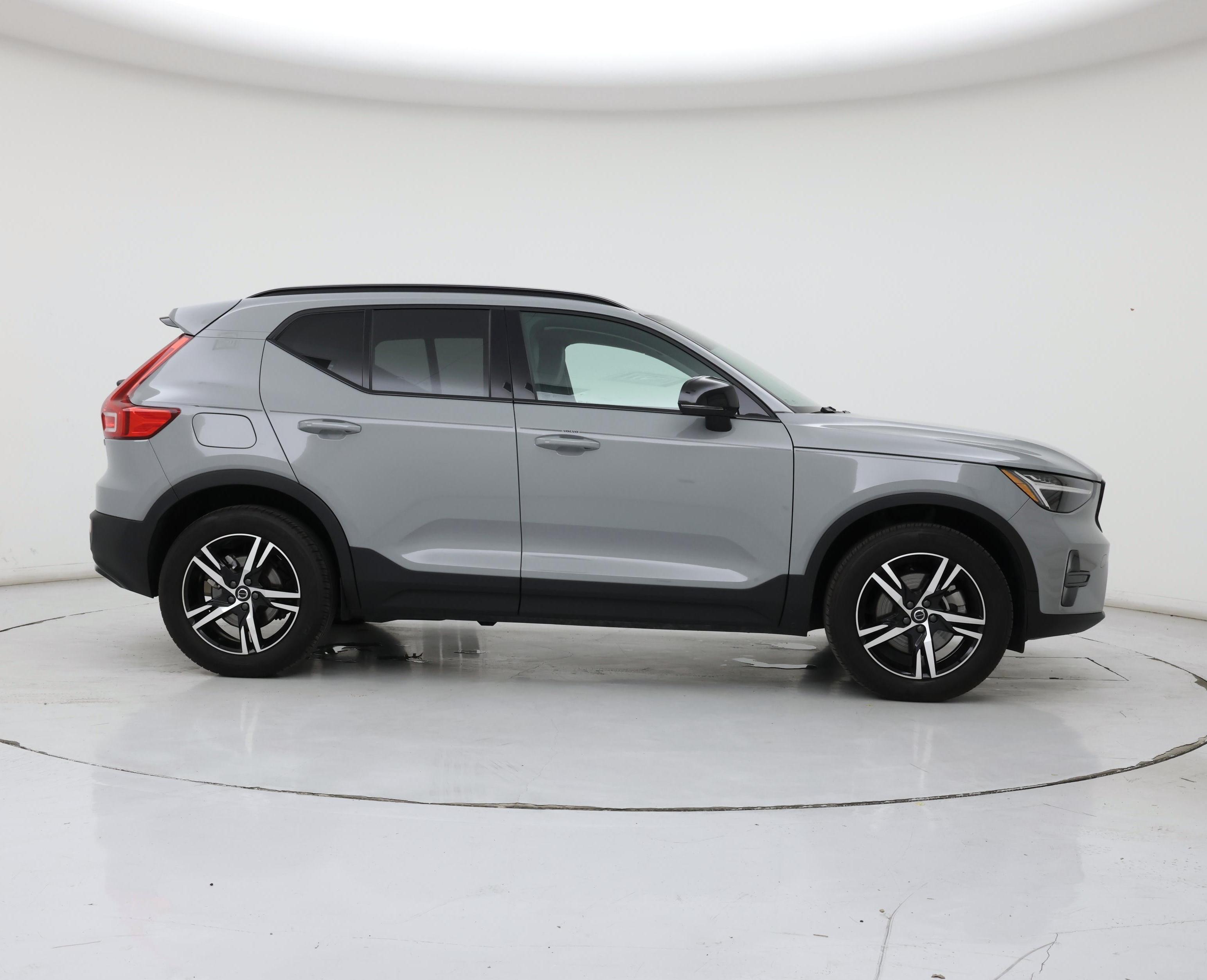 Thumbnail: 2024 Volvo XC40 - 7