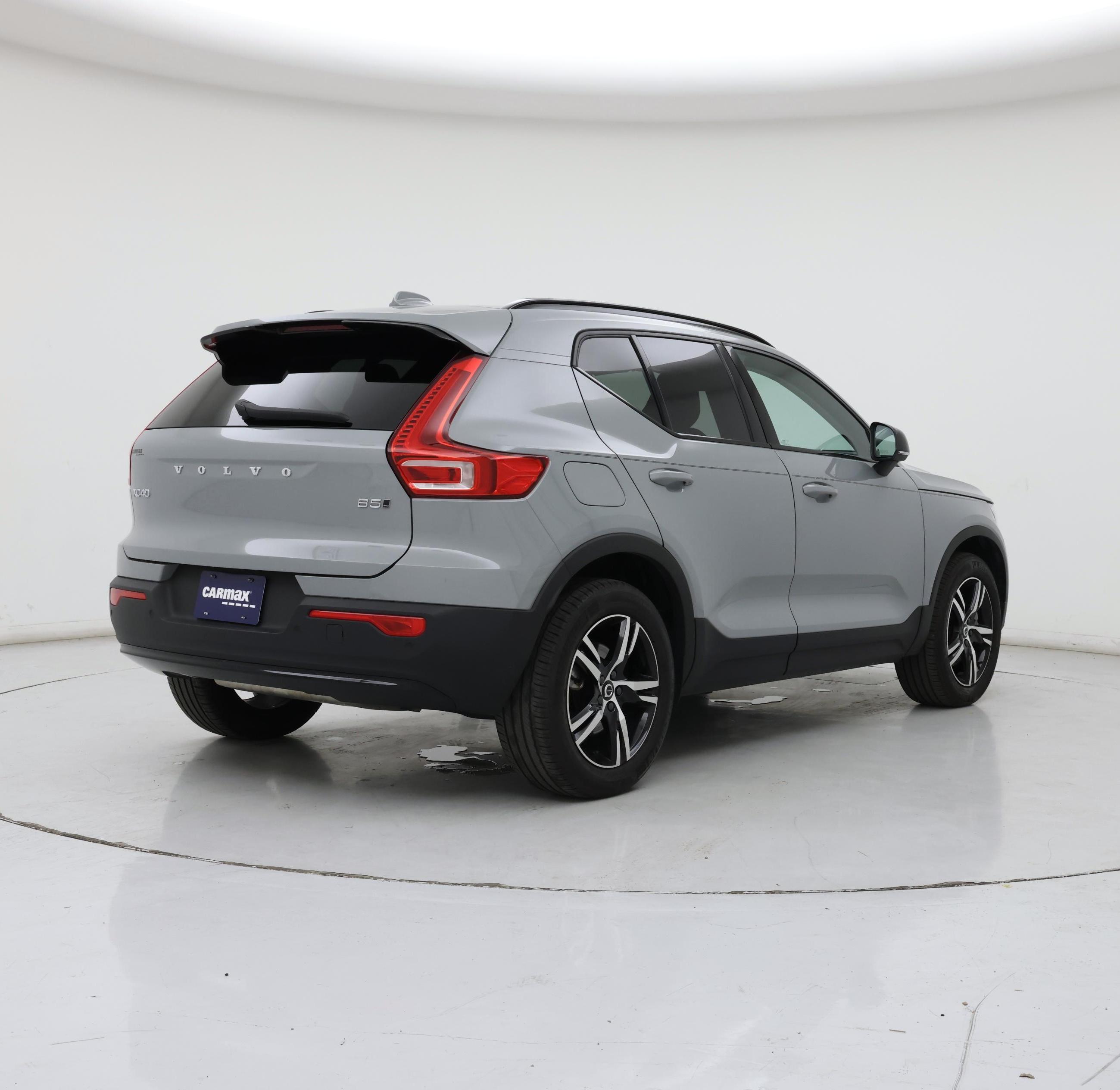 Thumbnail: 2024 Volvo XC40 - 8