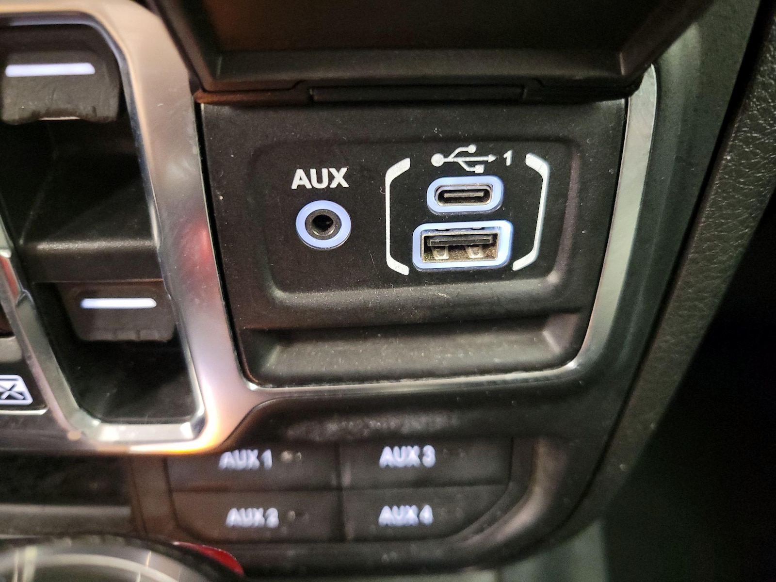Photo 19