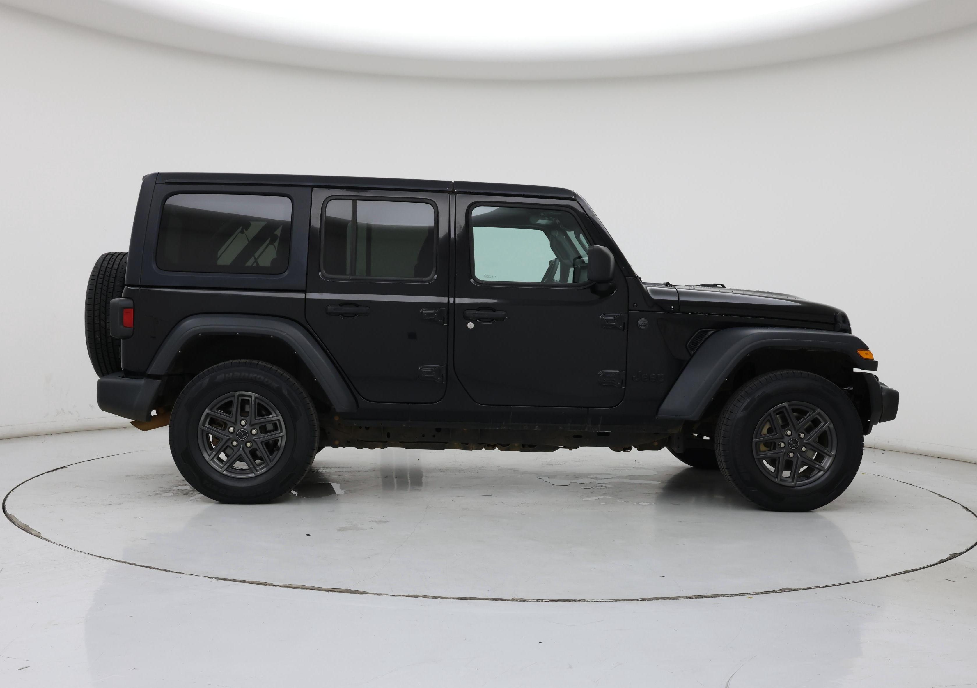 Thumbnail: 2024 Jeep Wrangler - 7