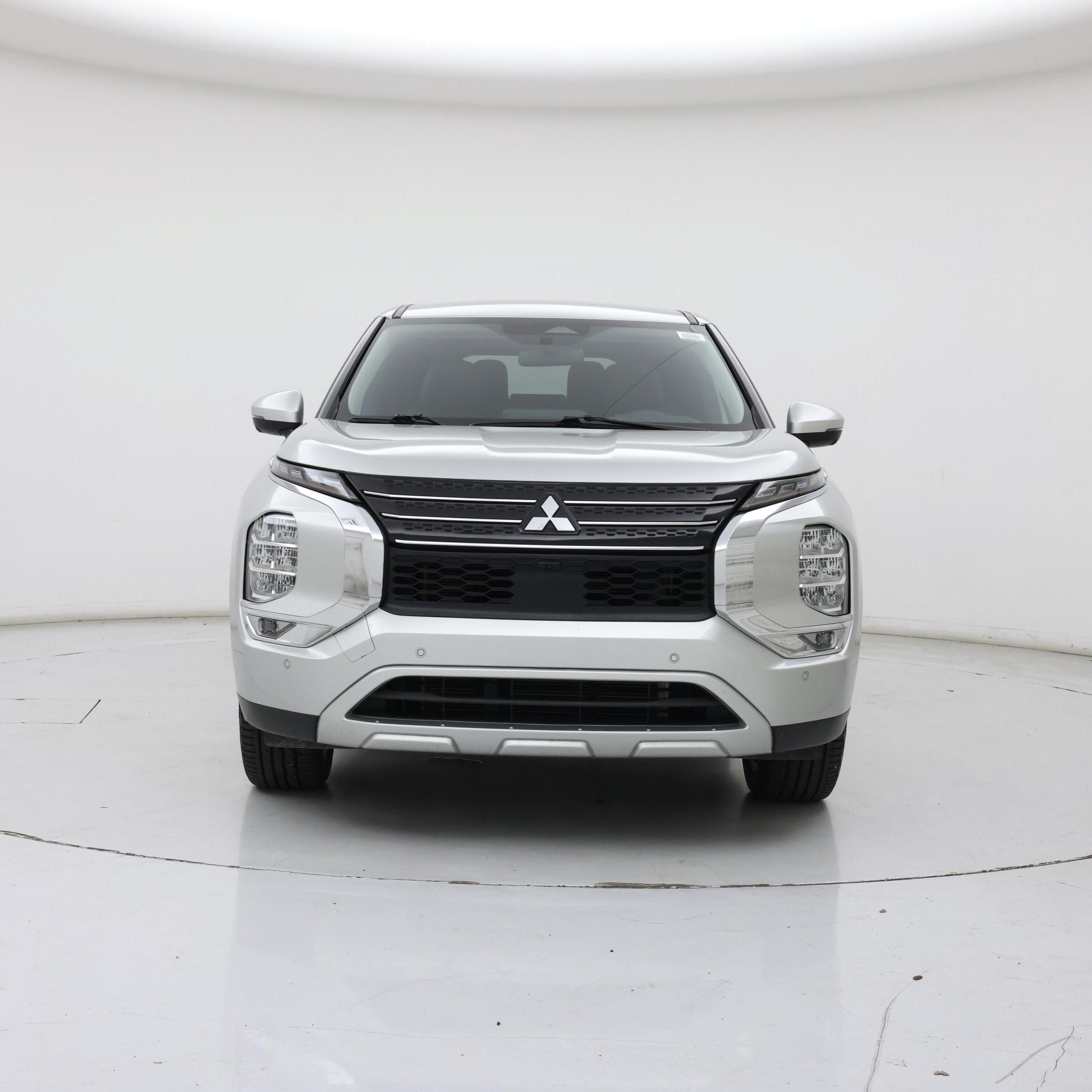 Thumbnail: 2024 Mitsubishi Outlander - 5