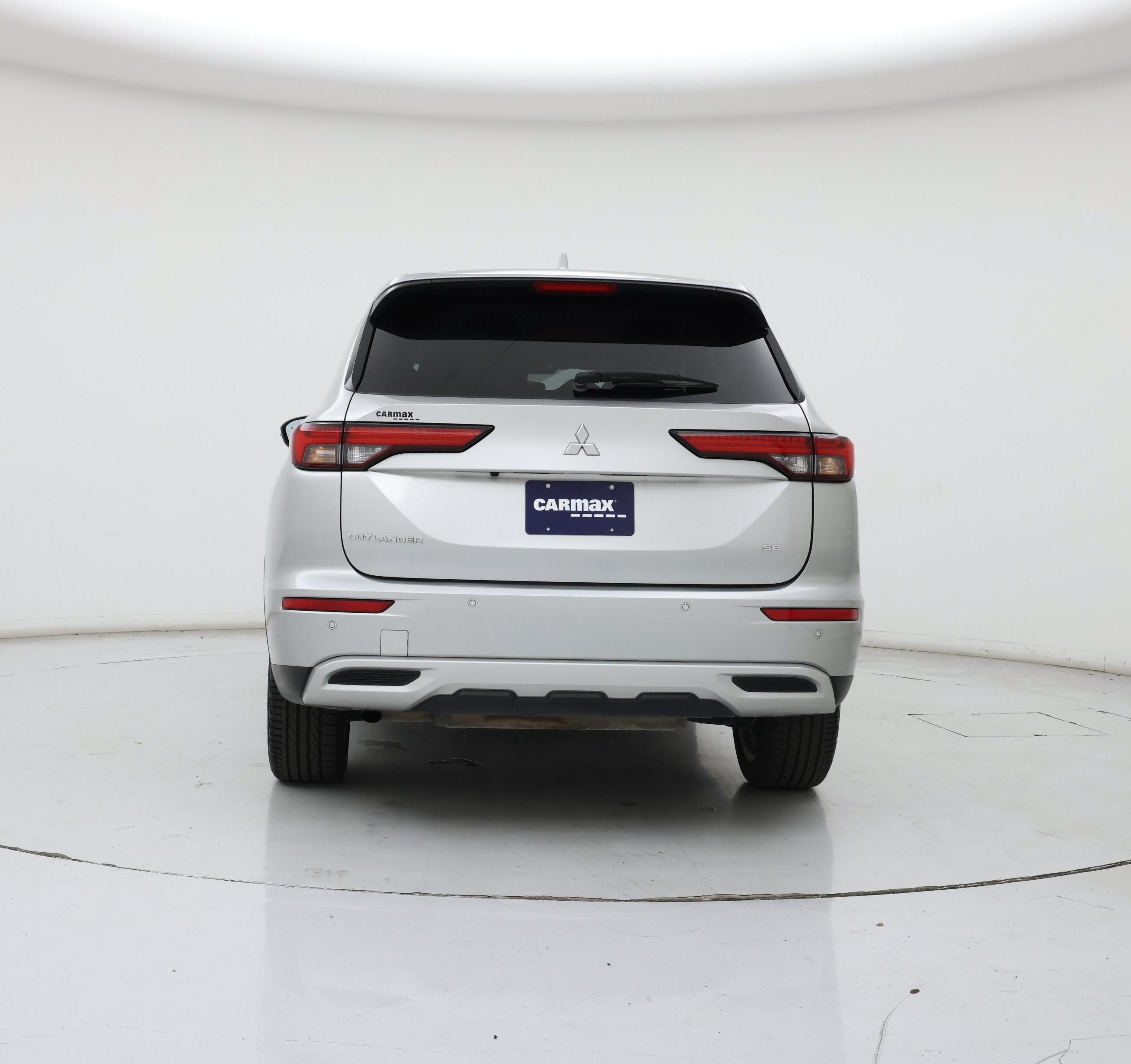 Thumbnail: 2024 Mitsubishi Outlander - 6
