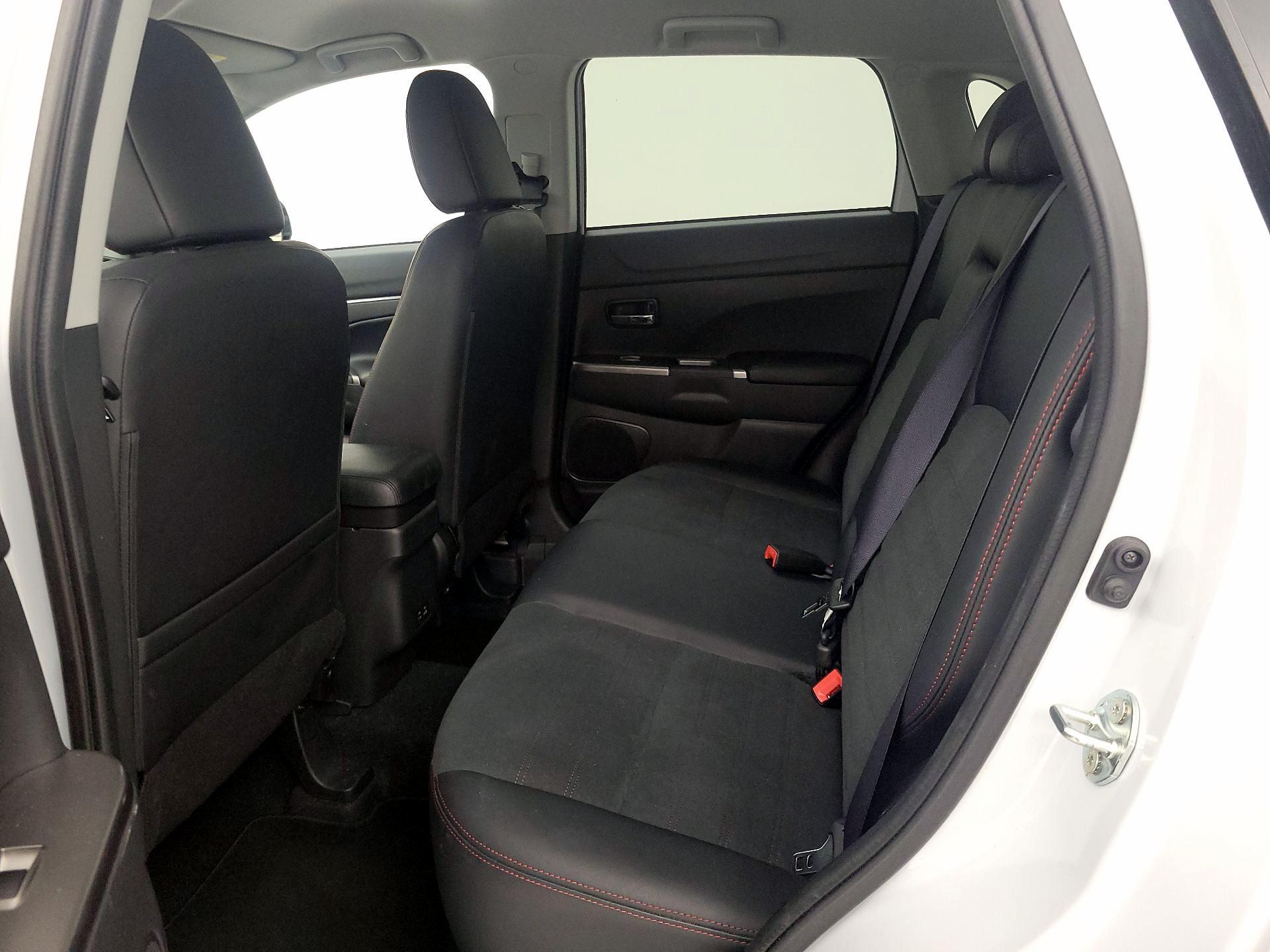 Thumbnail: 2025 Mitsubishi Outlander Sport - 19