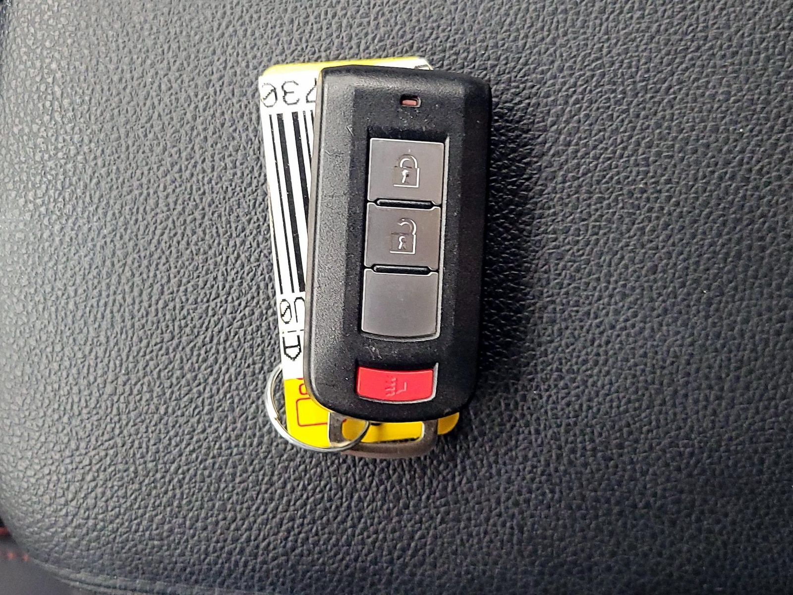 2025 Mitsubishi Outlander Sport SE - Photo 24