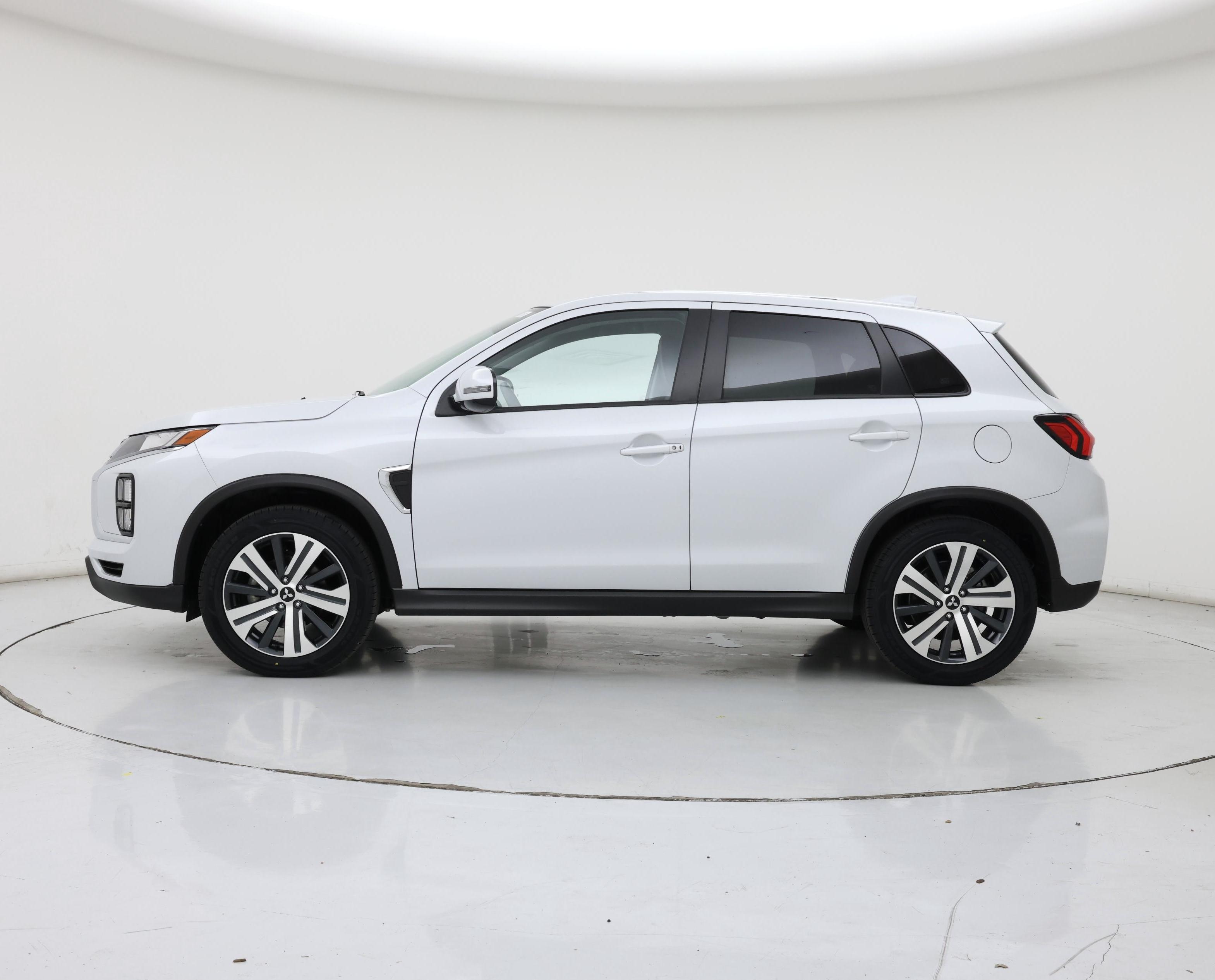 Thumbnail: 2025 Mitsubishi Outlander Sport - 3