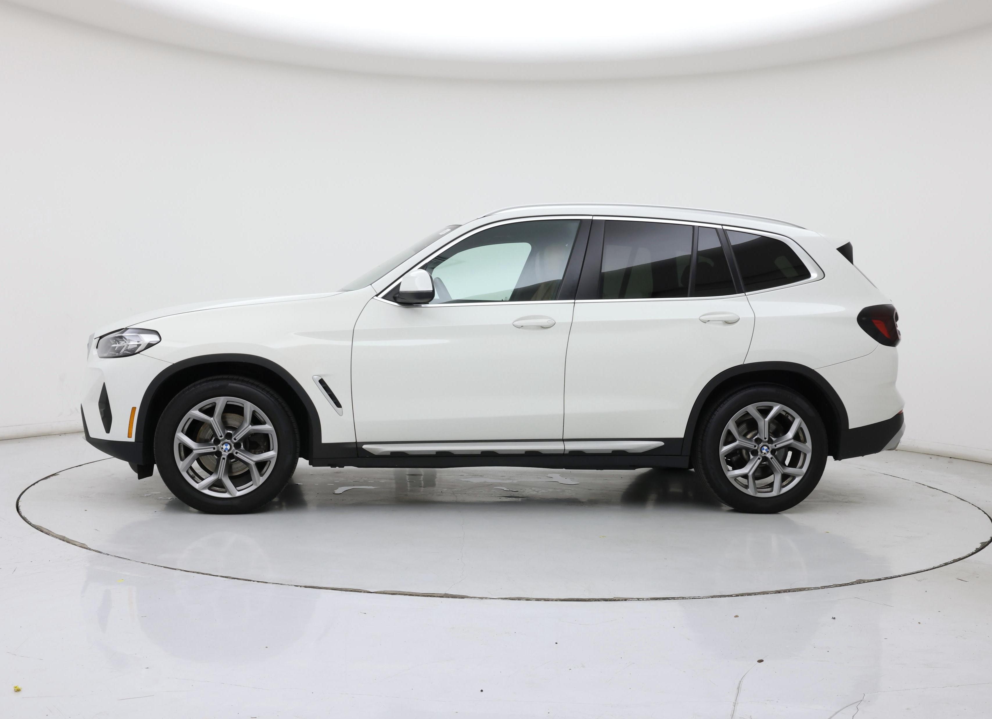 Thumbnail: 2023 BMW X3 - 3