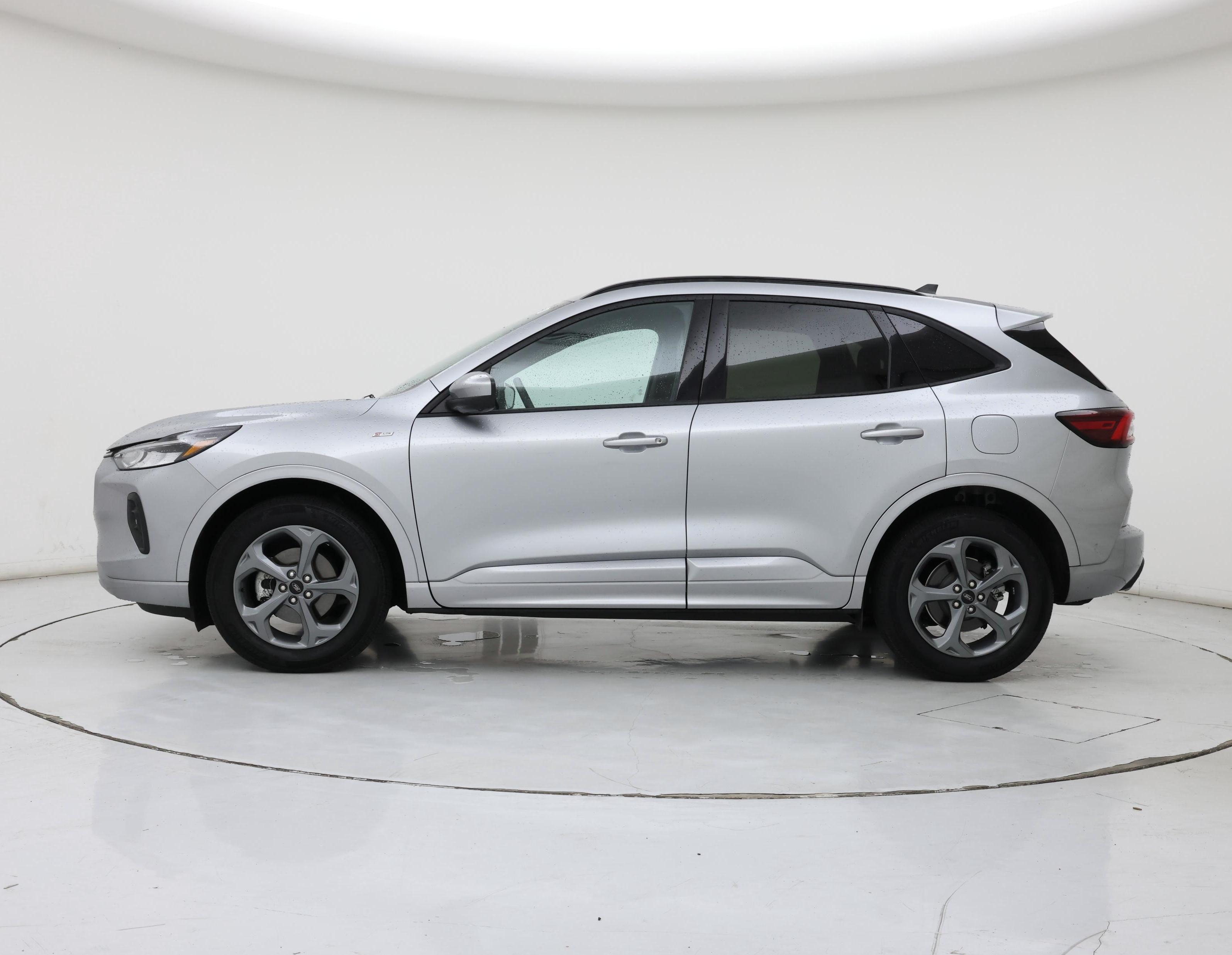 Thumbnail: 2023 Ford Escape - 3