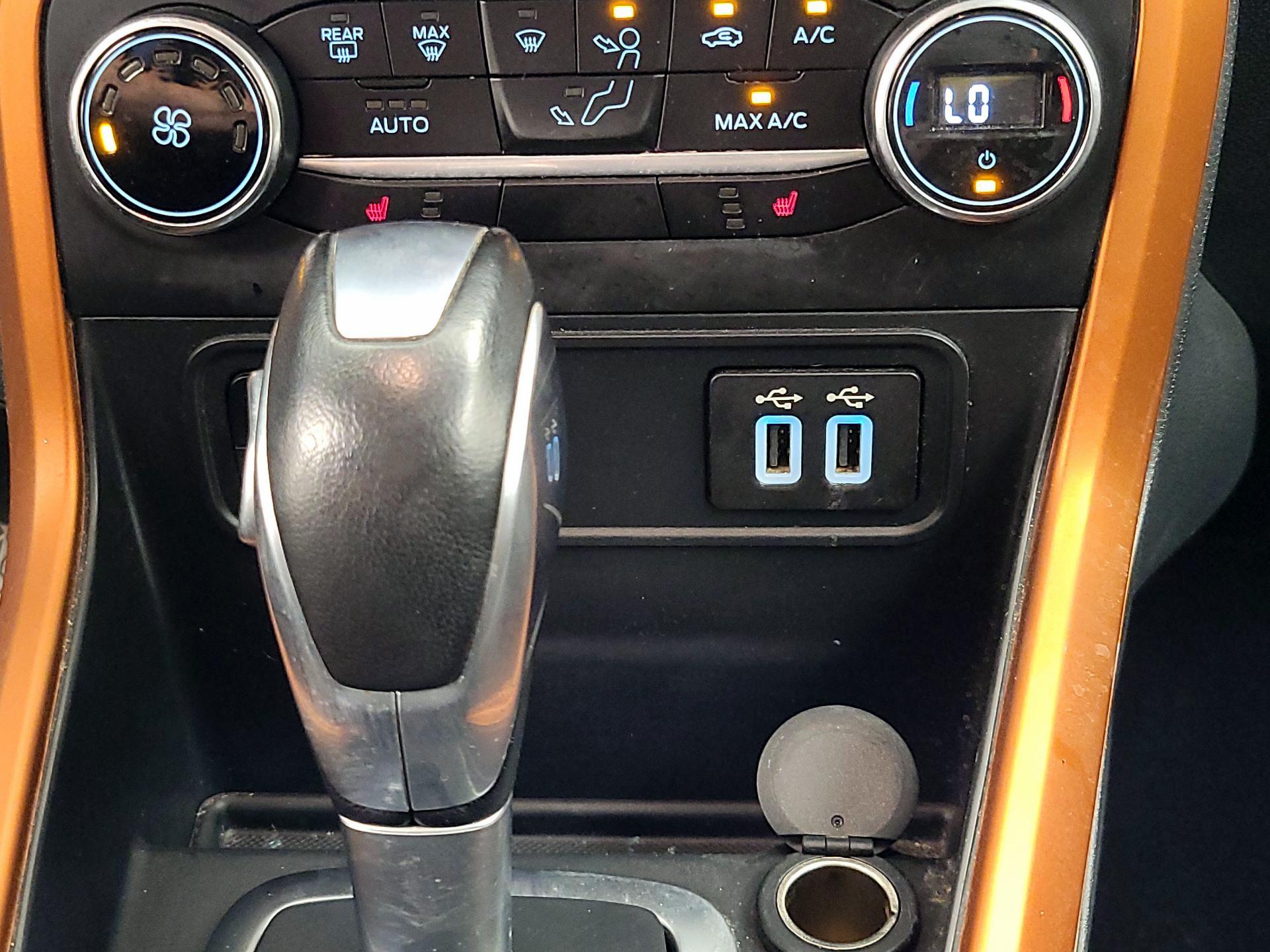 Thumbnail: 2021 Ford EcoSport - 18