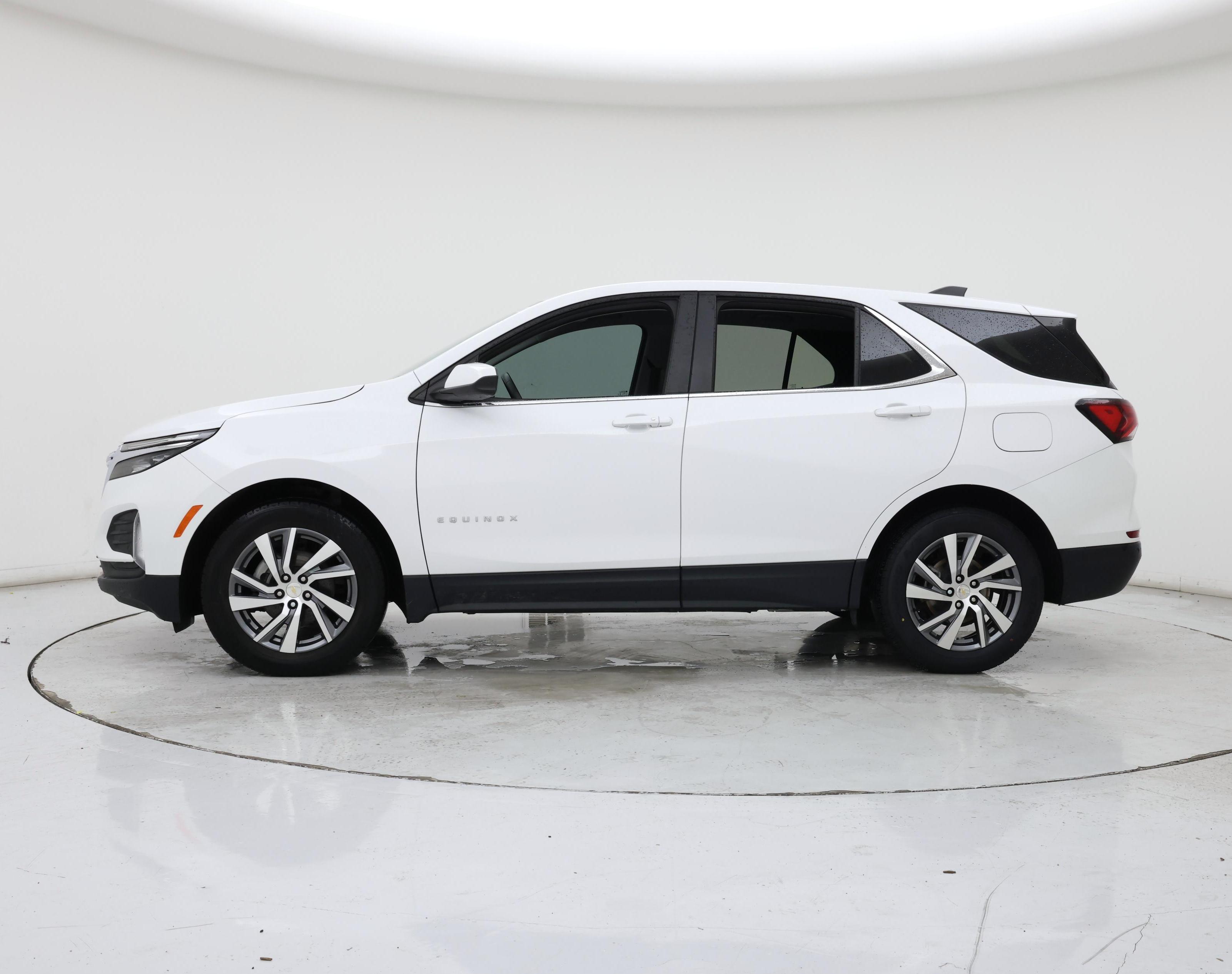 Thumbnail: 2024 Chevrolet Equinox - 3
