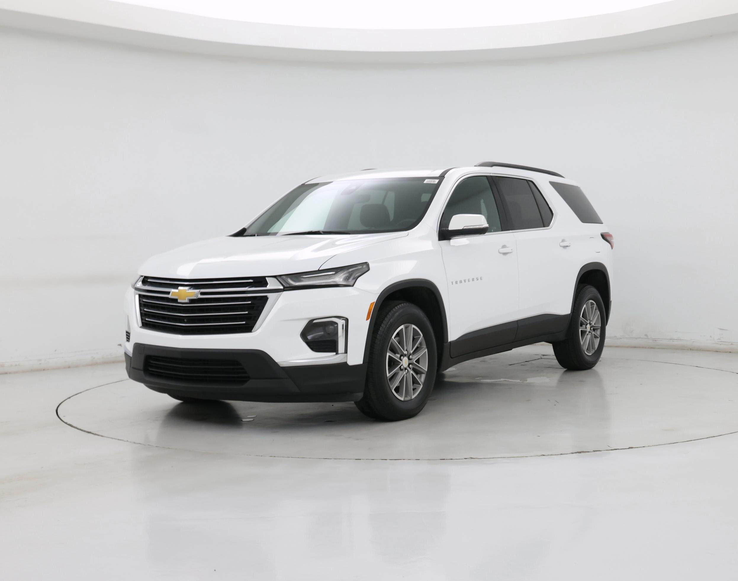 Thumbnail: 2023 Chevrolet Traverse - 4