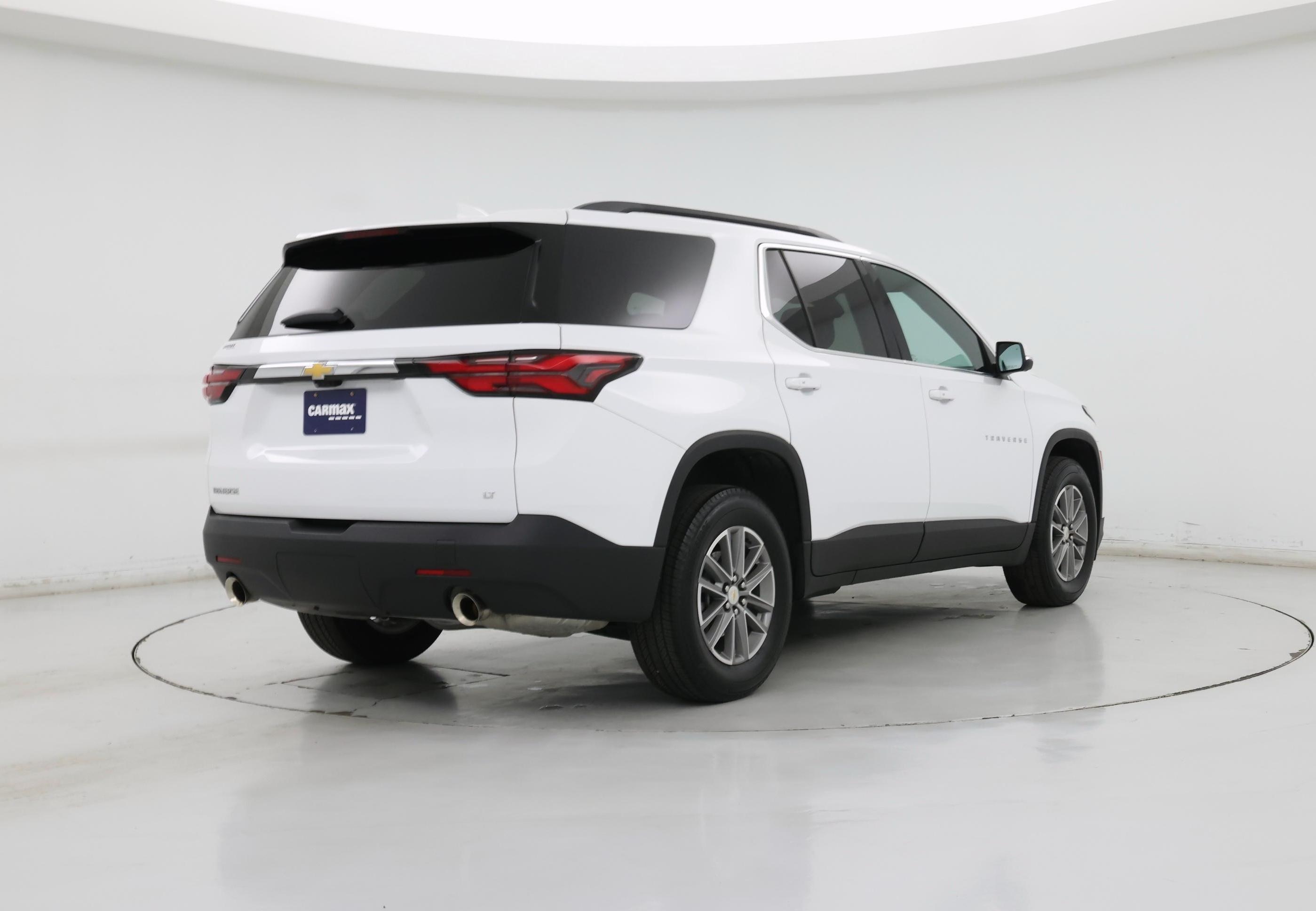 Thumbnail: 2023 Chevrolet Traverse - 8