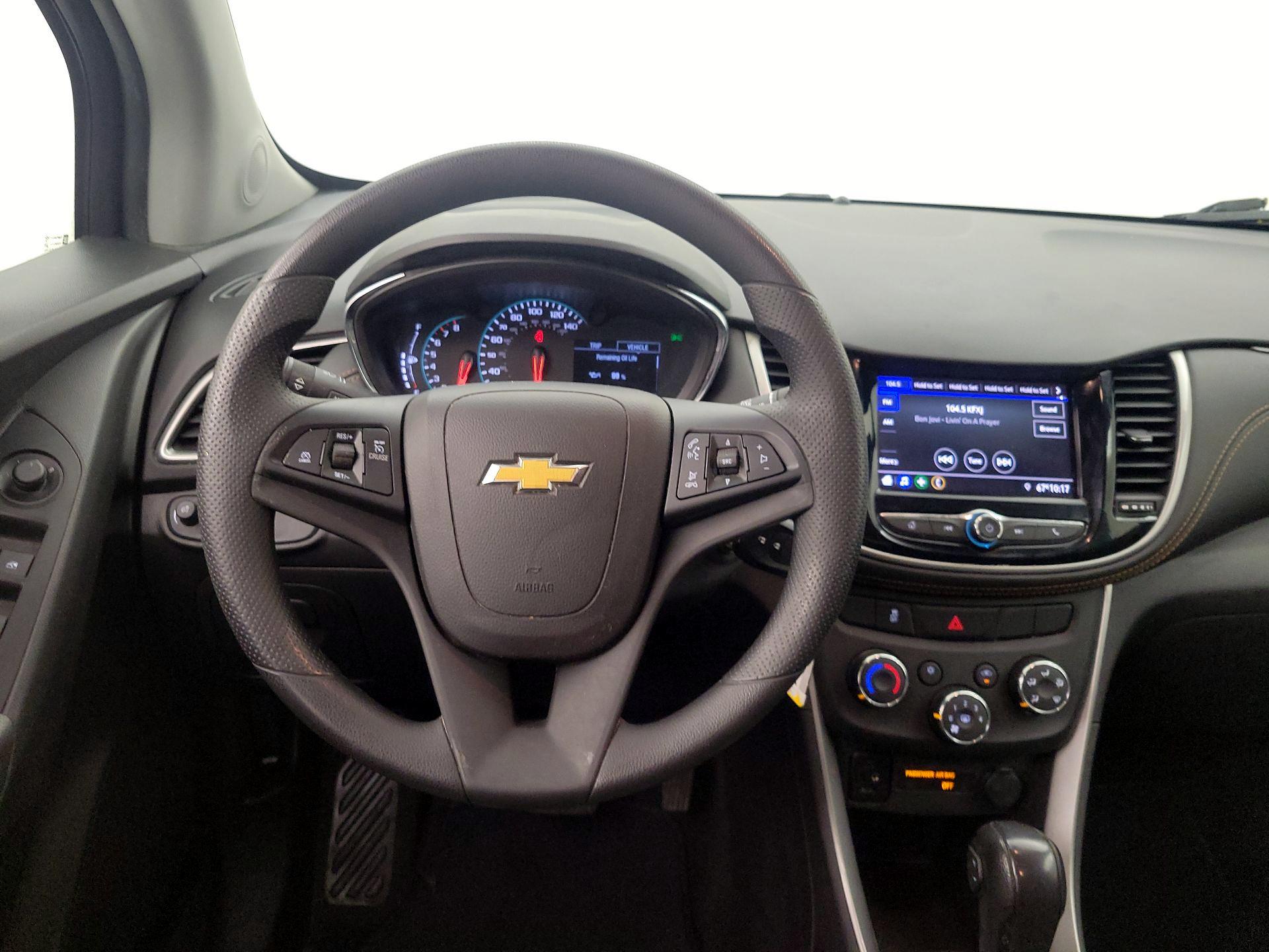 Thumbnail: 2020 Chevrolet Trax - 10