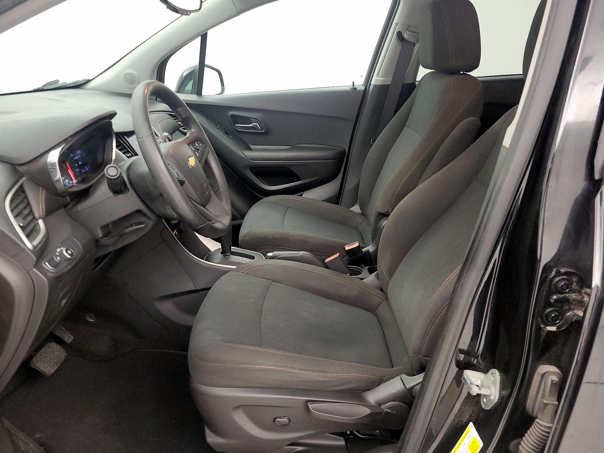 Thumbnail: 2020 Chevrolet Trax - 11