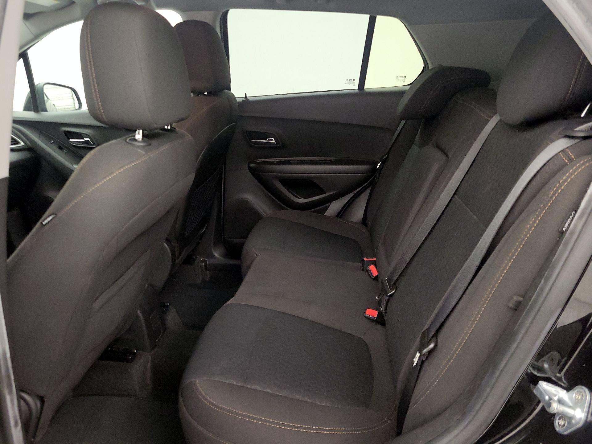 Thumbnail: 2020 Chevrolet Trax - 19