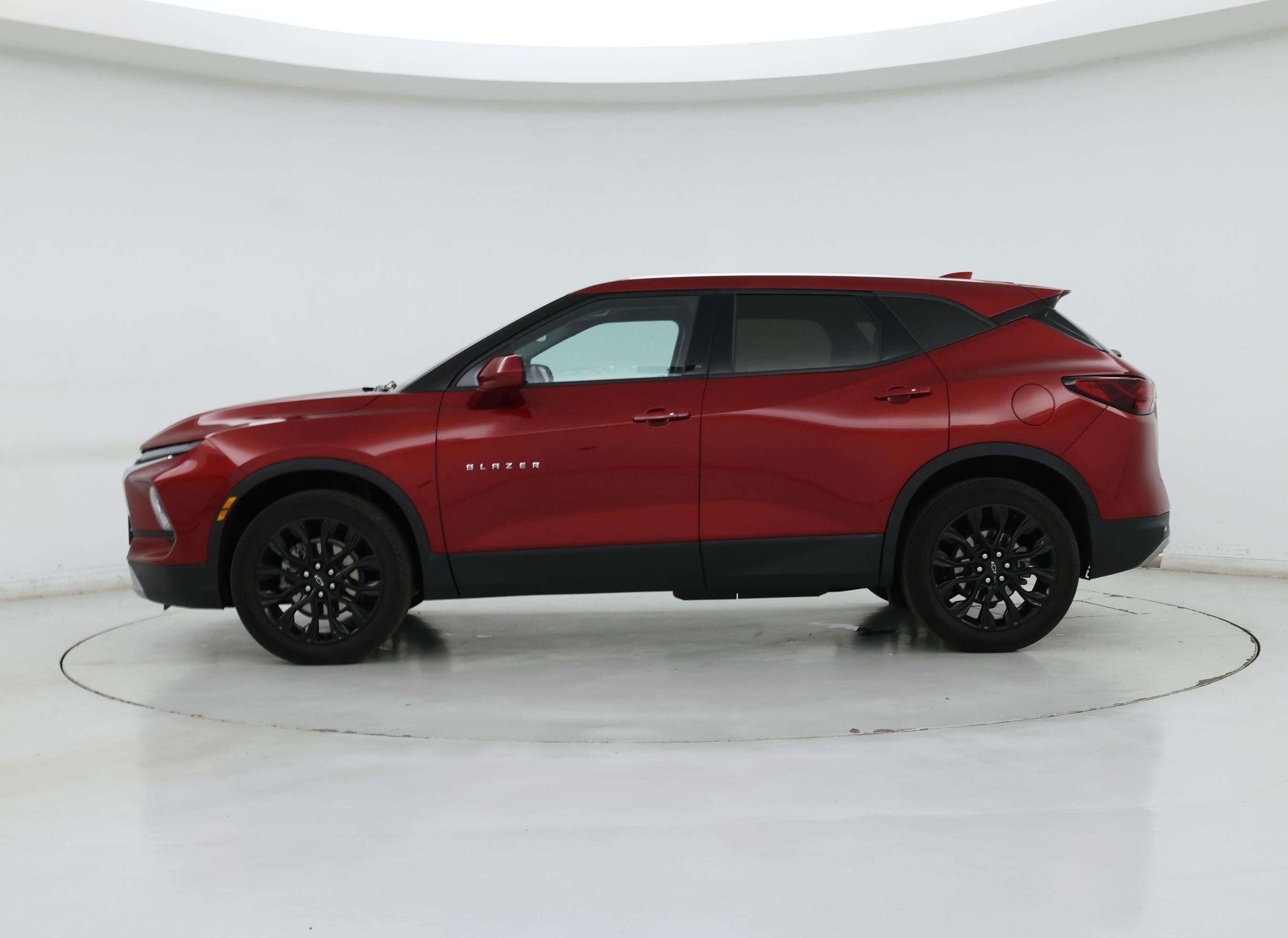 Thumbnail: 2023 Chevrolet Blazer - 3
