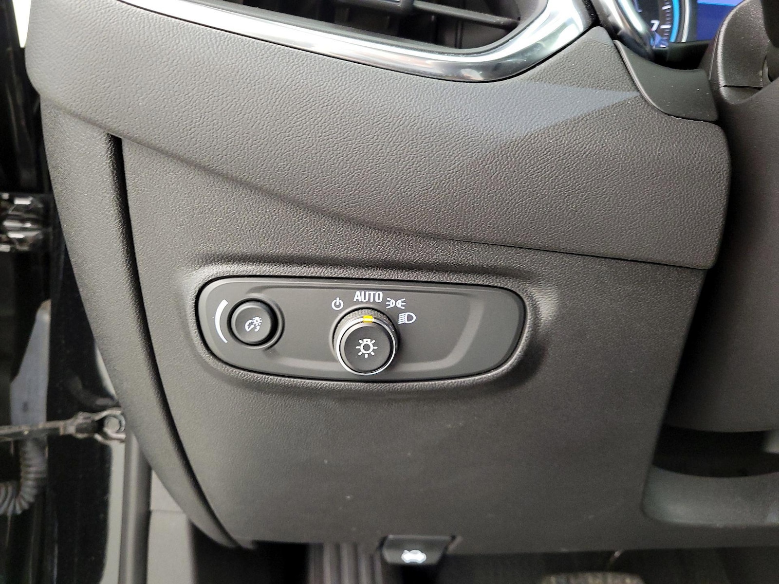 2024 Chevrolet Equinox LT - Photo 14